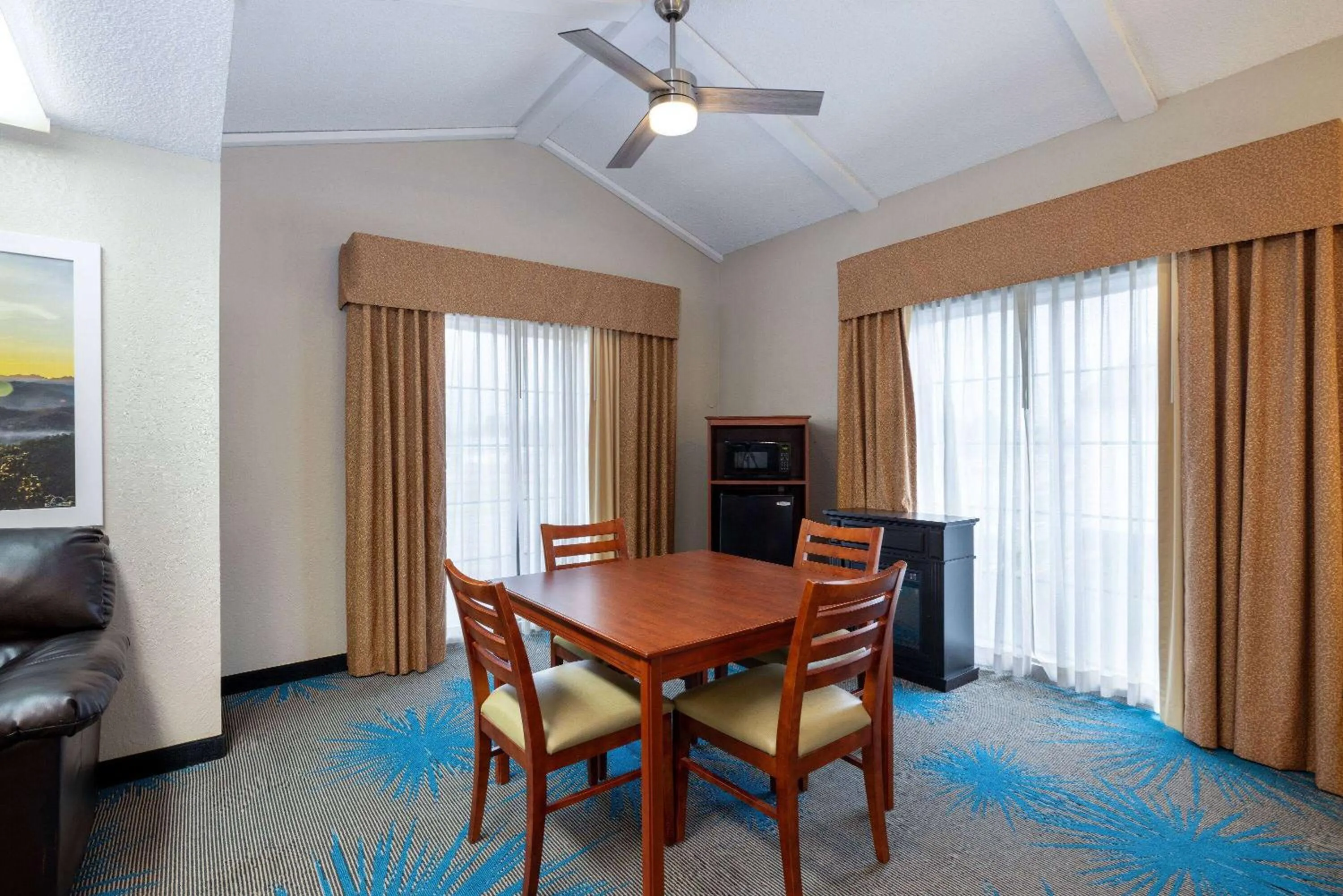 Bed in Days Inn by Wyndham Casper