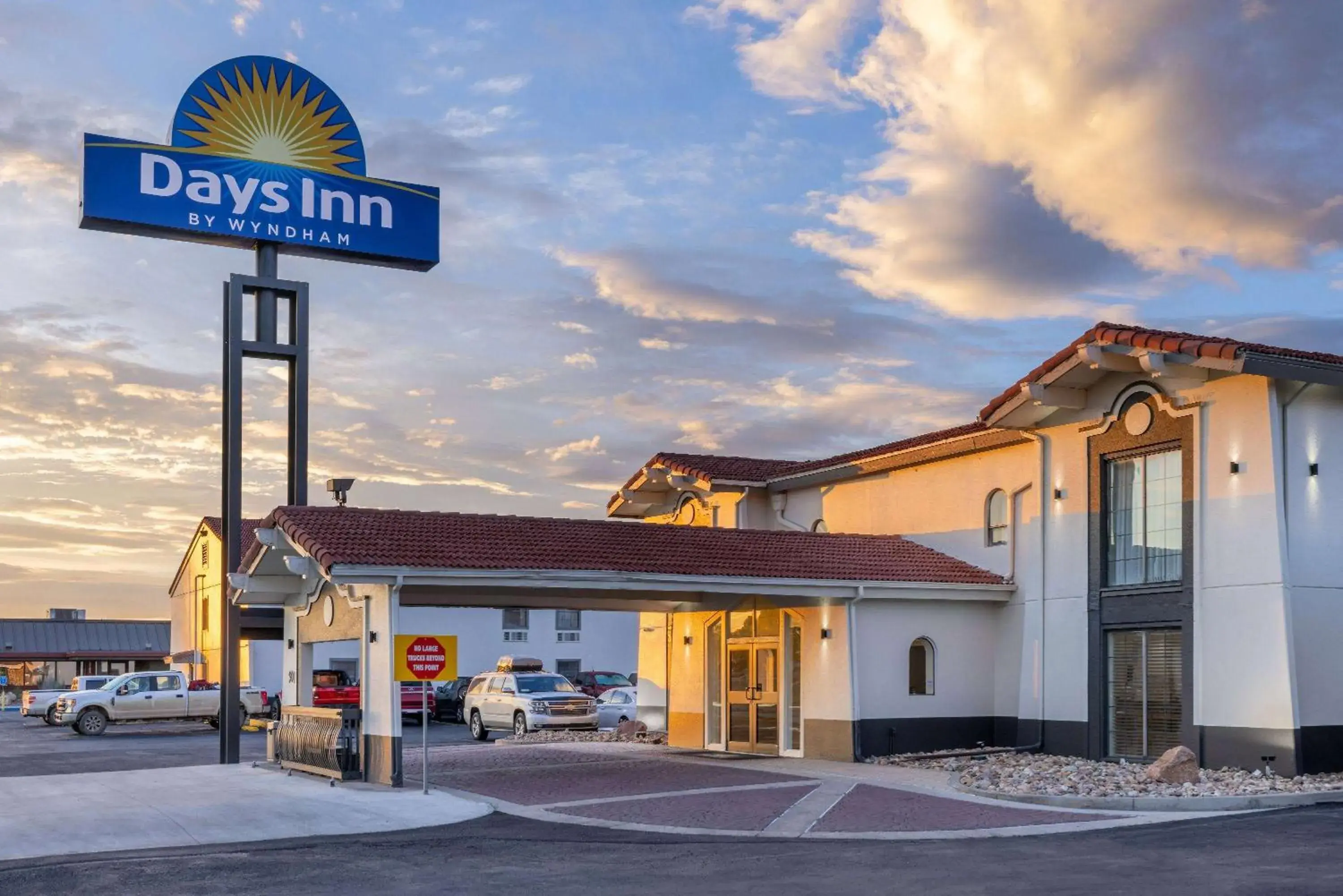Property building in Days Inn by Wyndham Casper Property building in Days Inn by Wyndham Casper