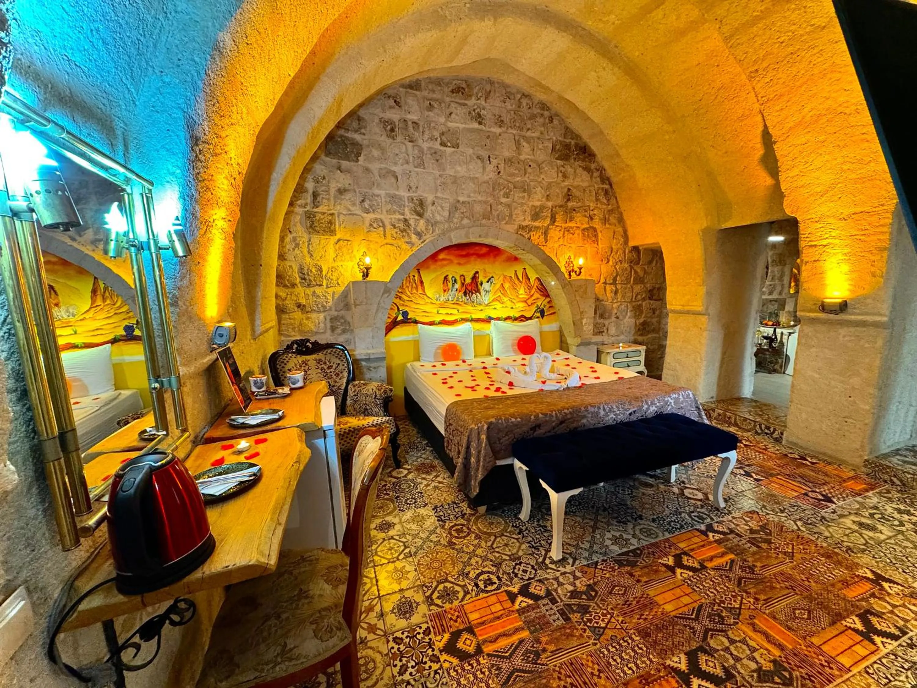 Bed in THE RED HORSE HOTEL