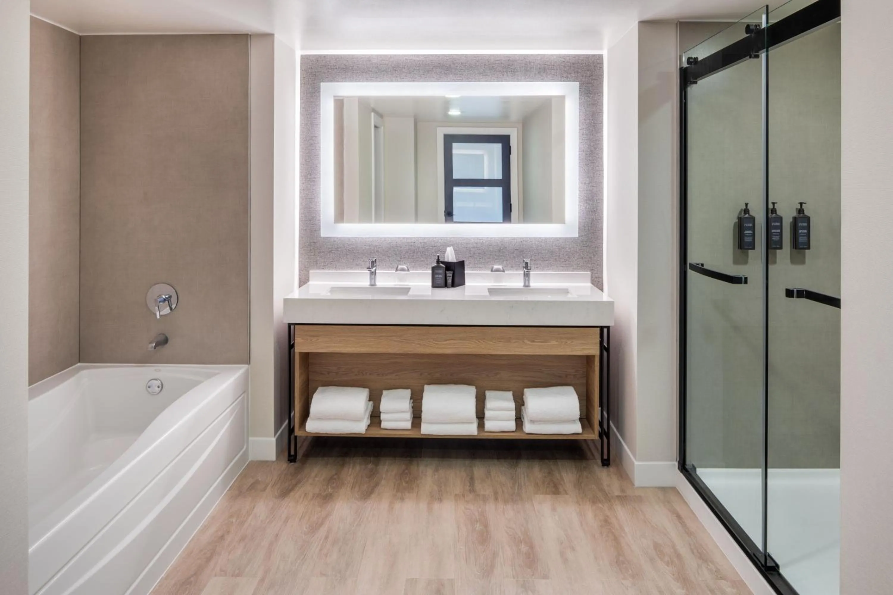 Bathroom in Sheraton Hotel Stonebriar