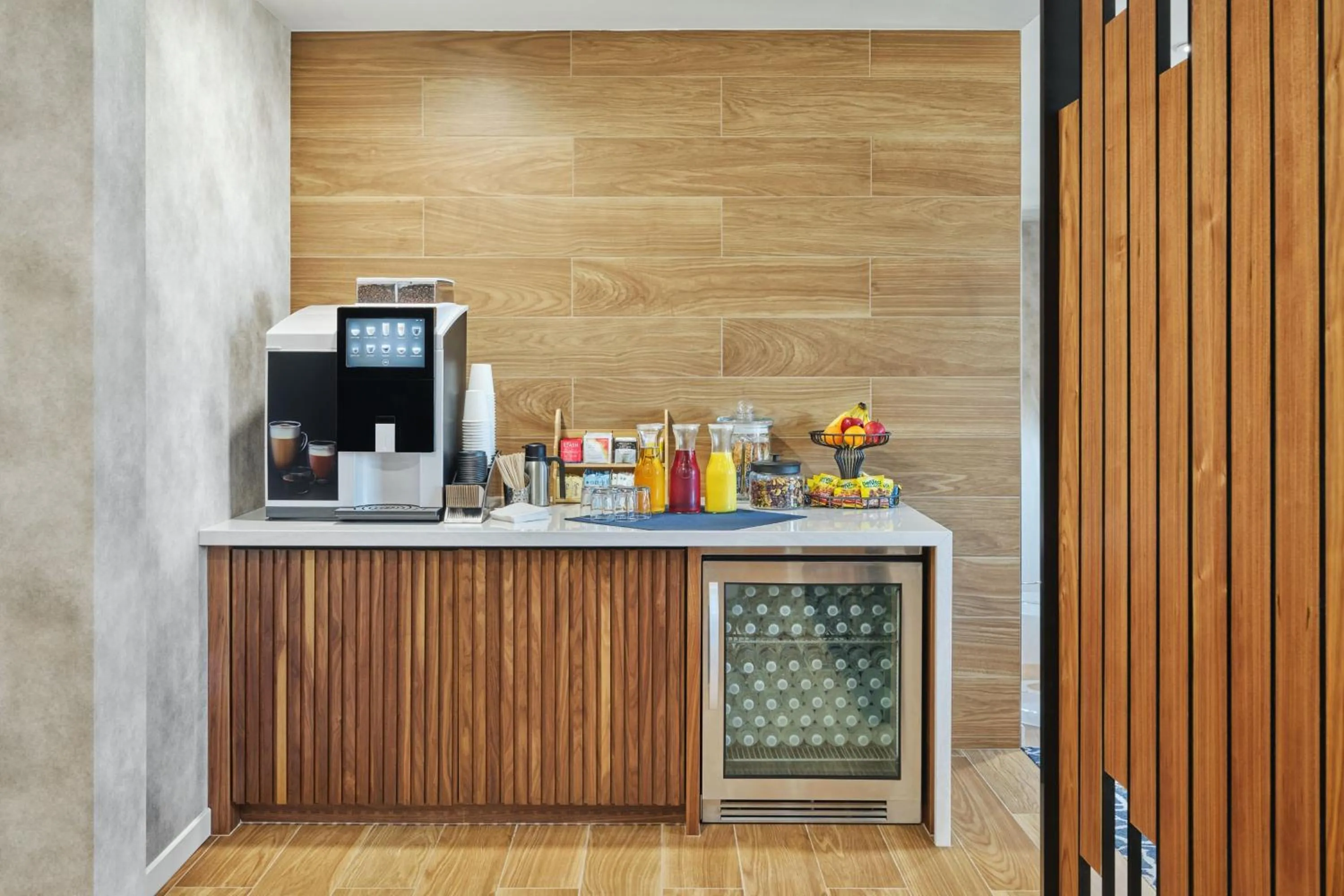 Lounge or bar in Sheraton Hotel Stonebriar