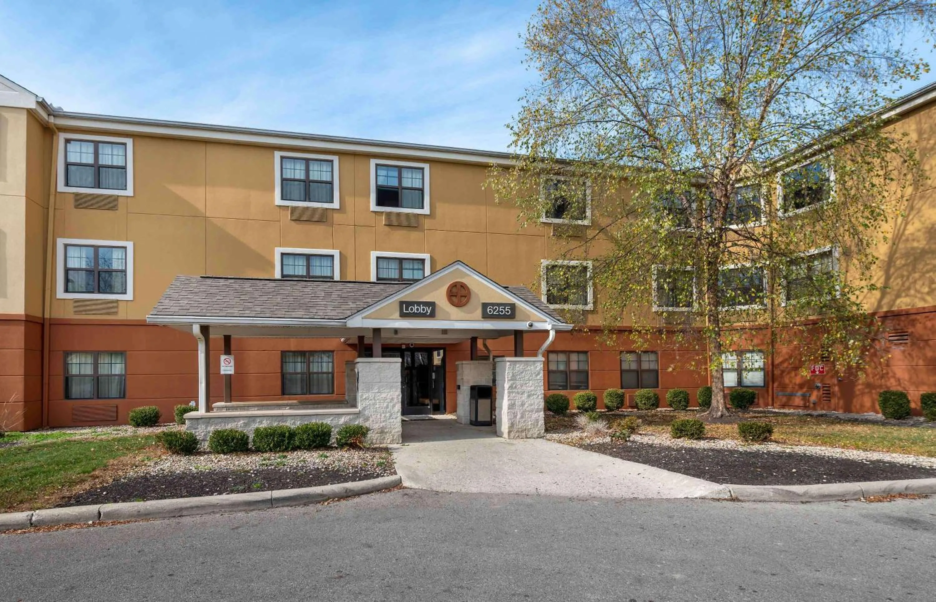 Suburban Studios Columbus North