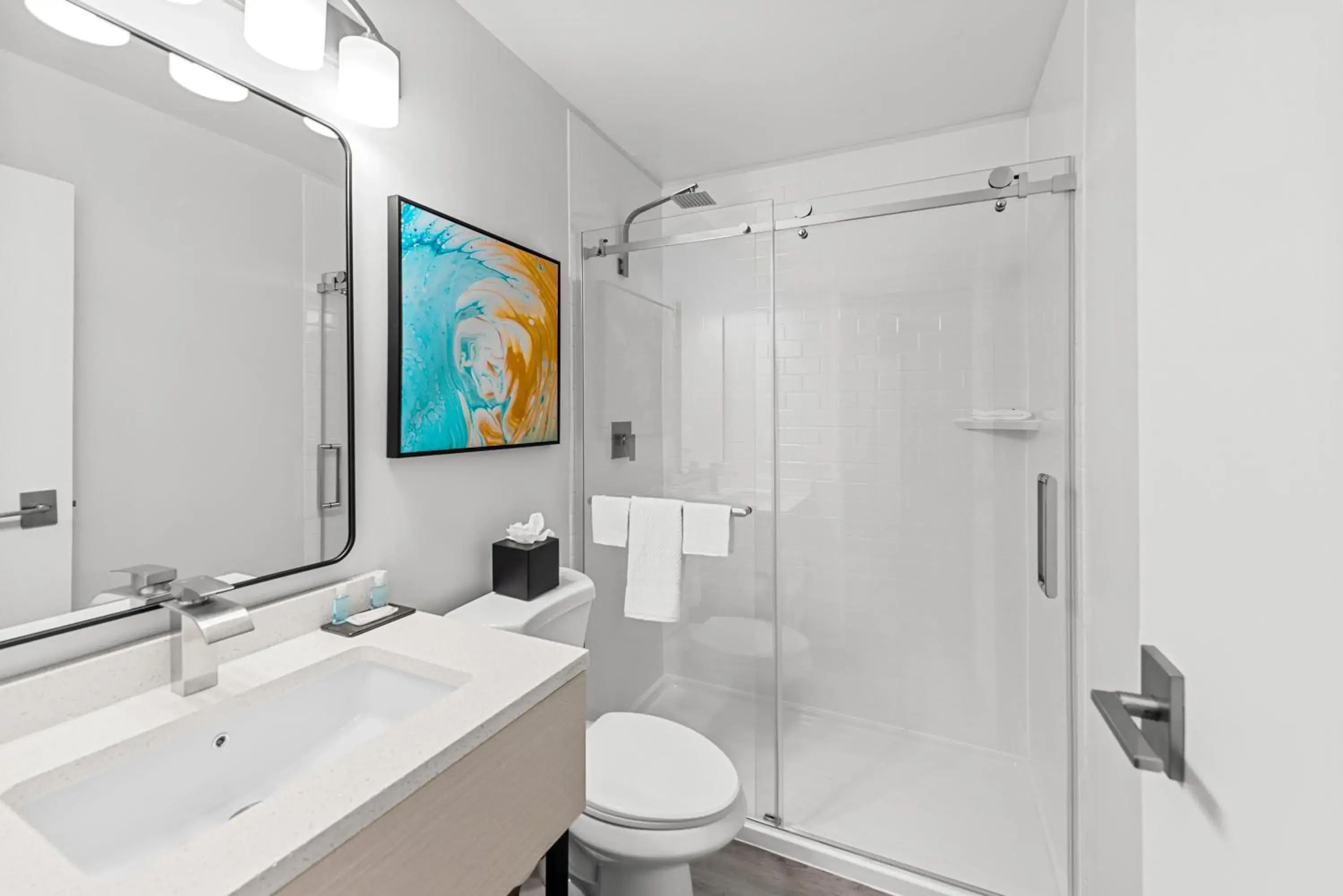 Shower in Suburban Studios Columbus North Shower in Suburban Studios Columbus North