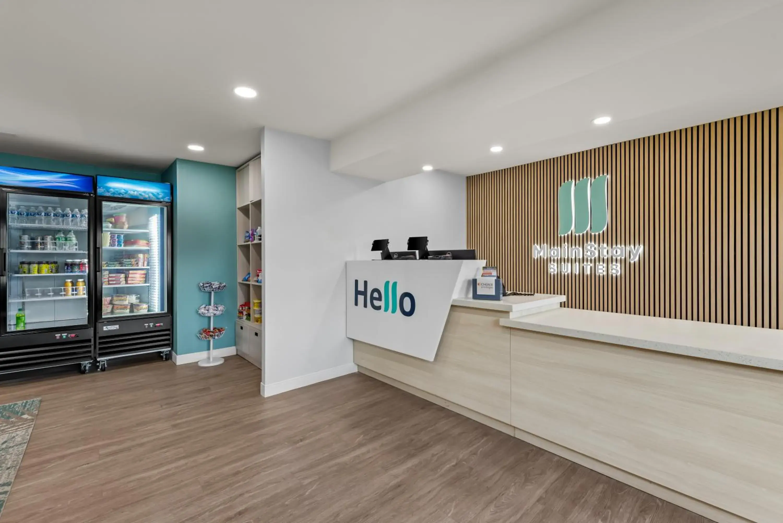 Lobby or reception in MainStay Suites Columbus North - Worthington Lobby or reception in MainStay Suites Columbus North - Worthington