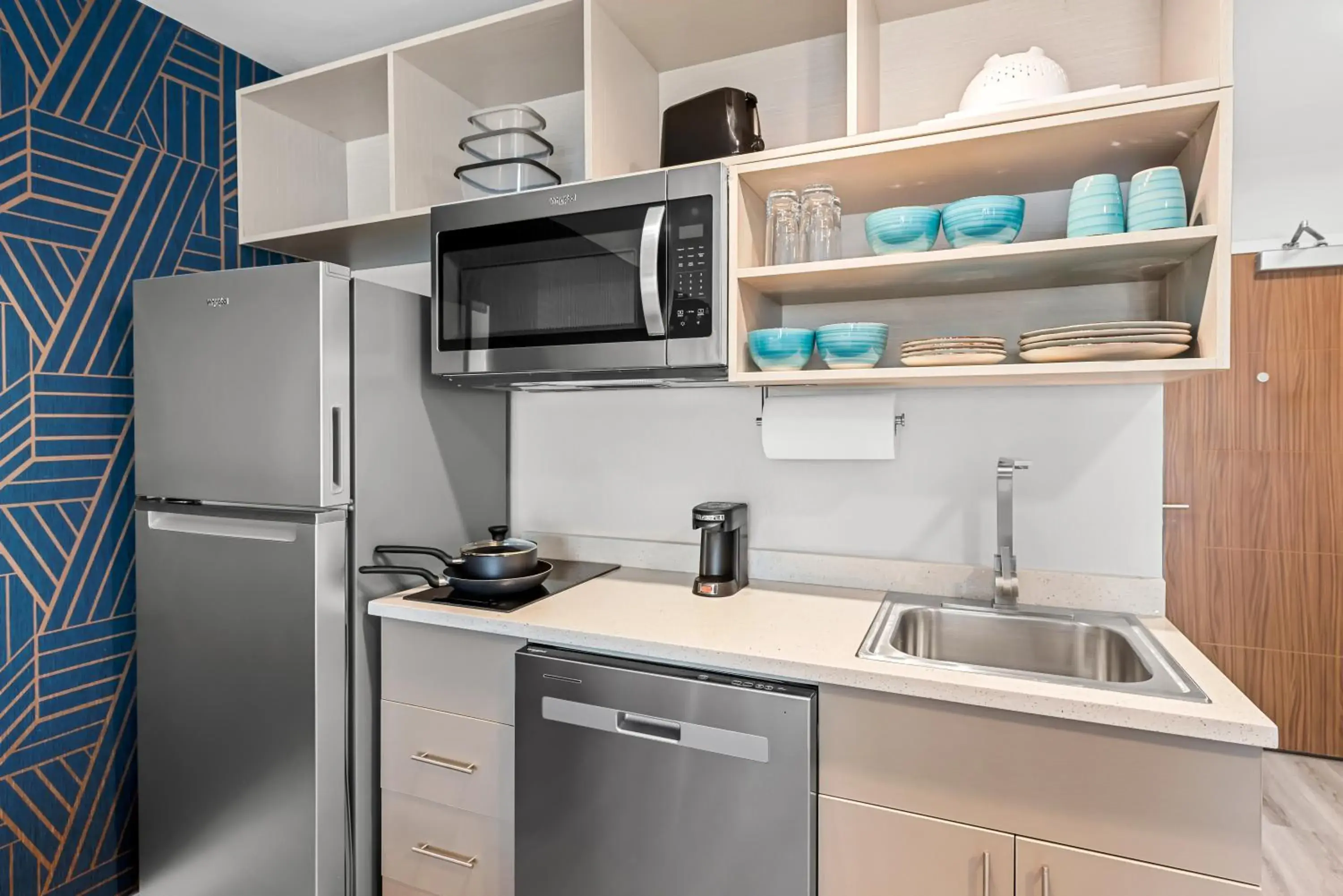 Kitchen or kitchenette in Suburban Studios Columbus North Kitchen or kitchenette in Suburban Studios Columbus North