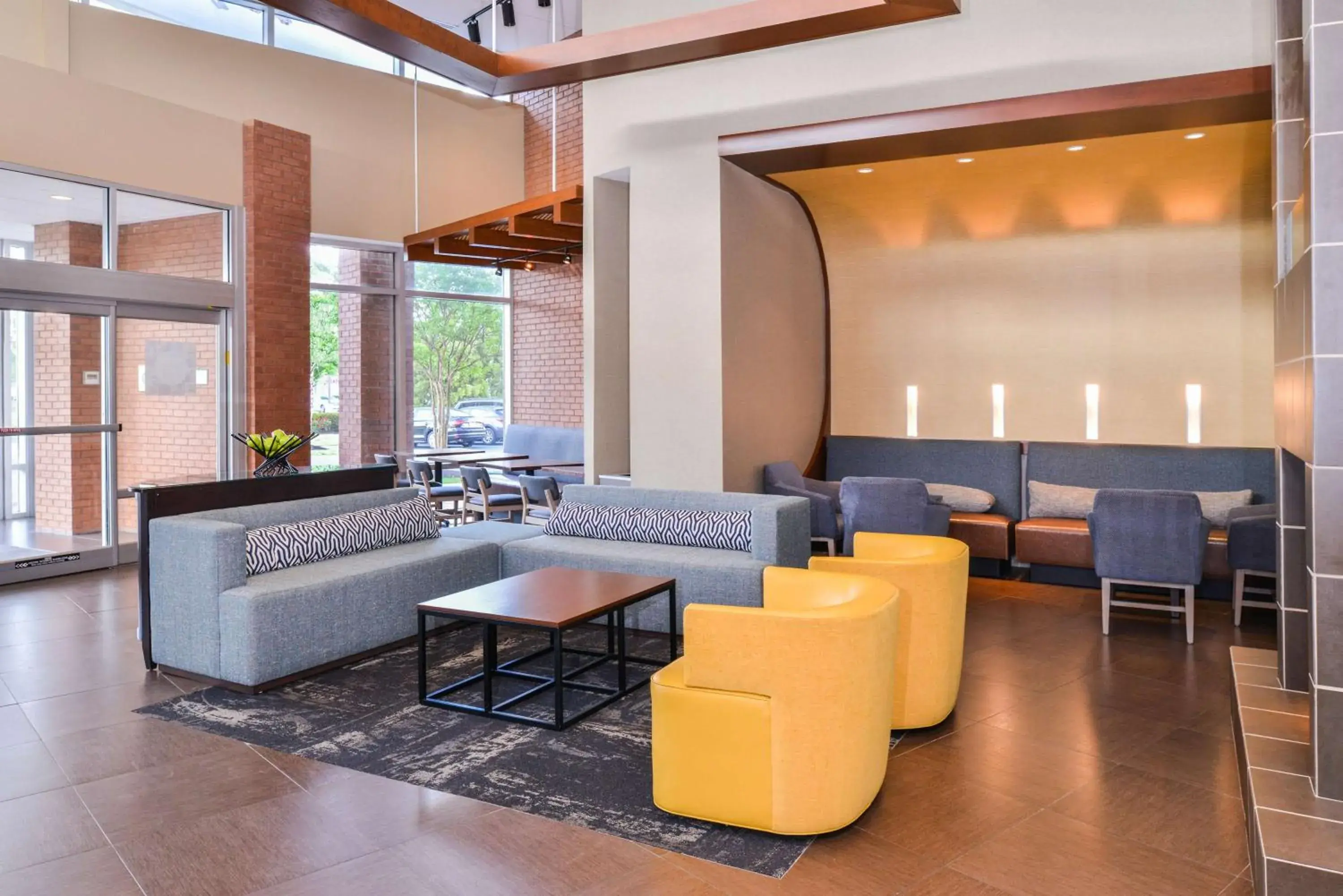 Lobby or reception in Hyatt Place Chesapeake Lobby or reception in Hyatt Place Chesapeake