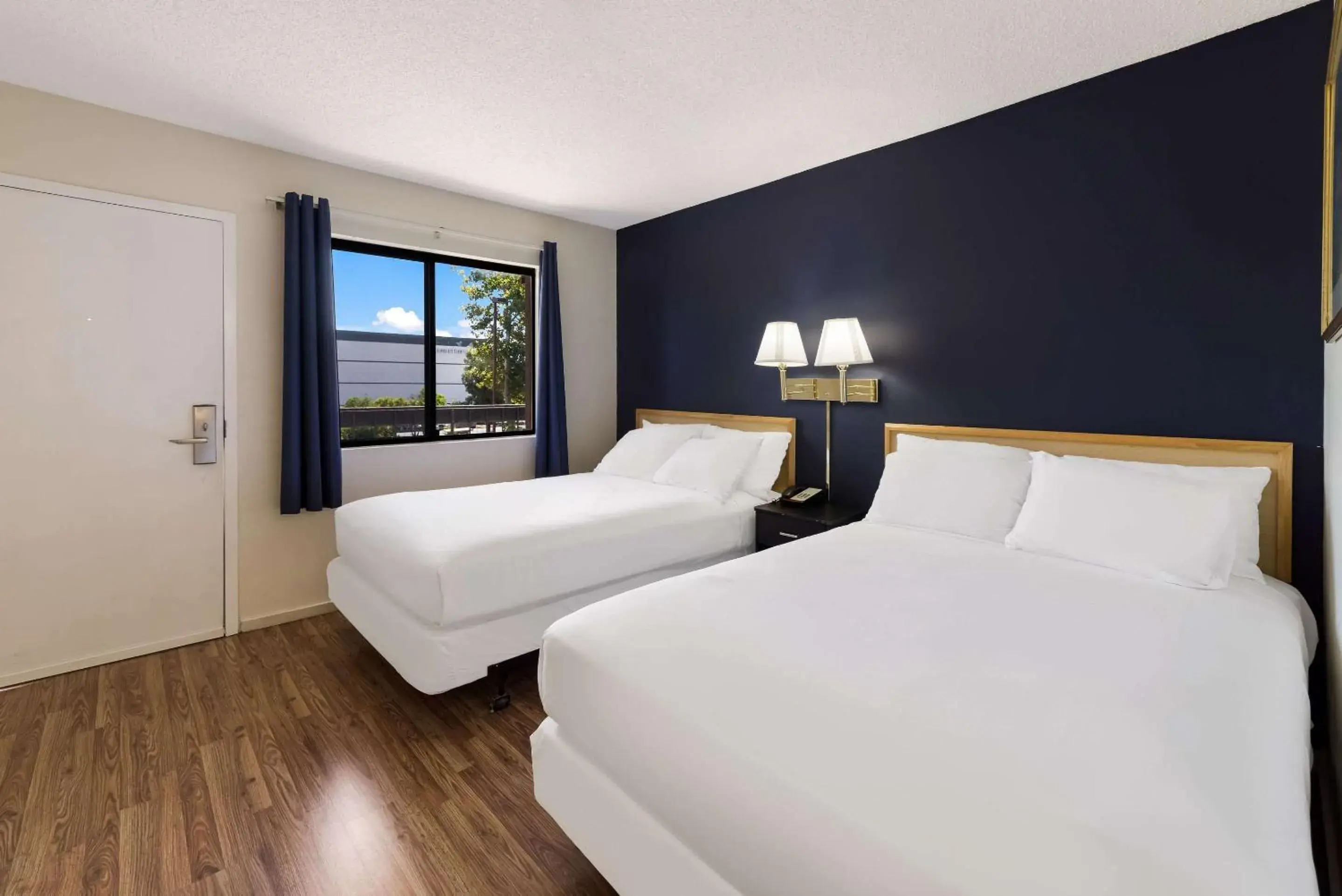 Bedroom, Bed in Rodeway Inn Livermore Bedroom, Bed in Rodeway Inn Livermore