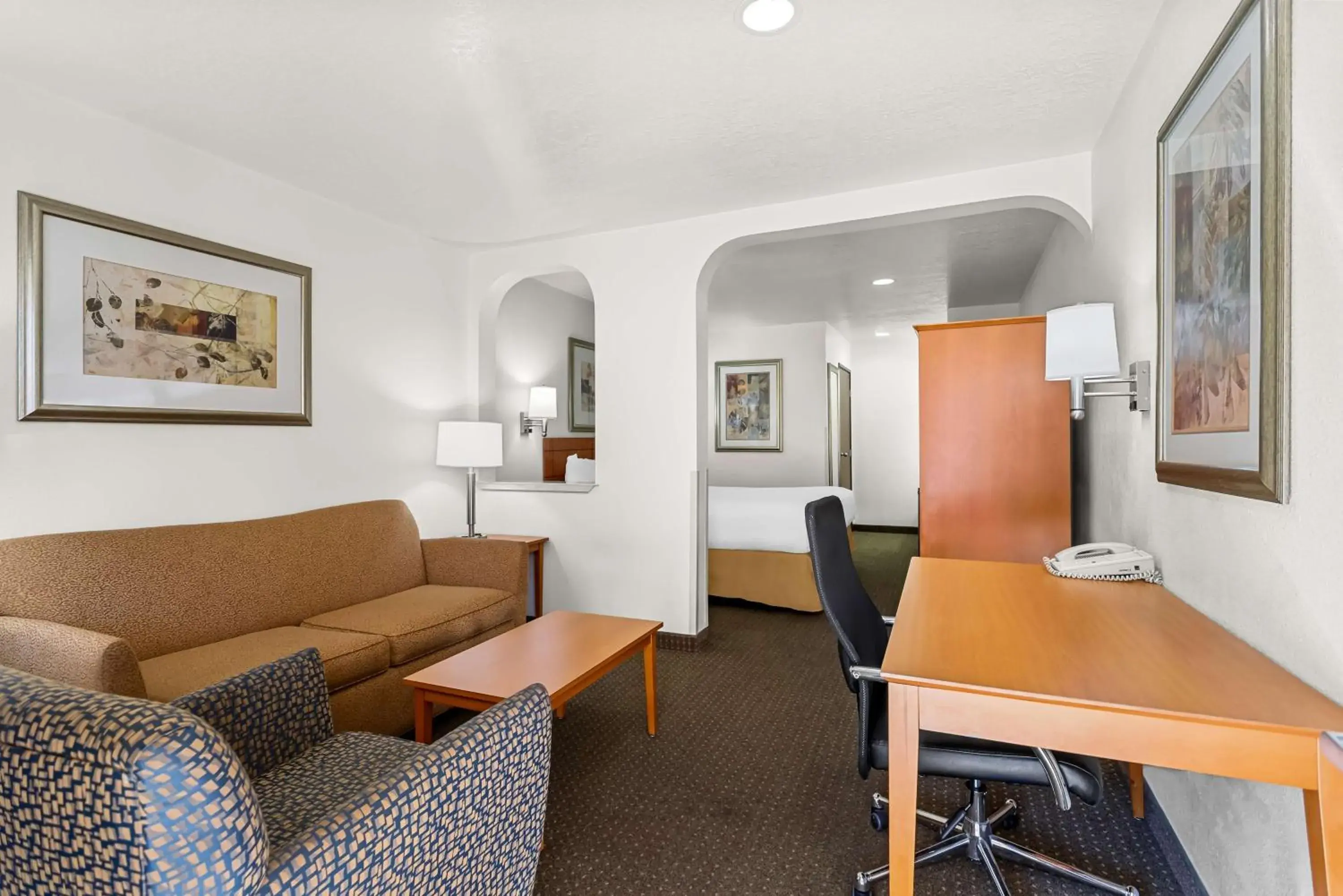 King Suite - Non-Smoking in Best Western Socorro Hotel & Suites King Suite - Non-Smoking in Best Western Socorro Hotel & Suites