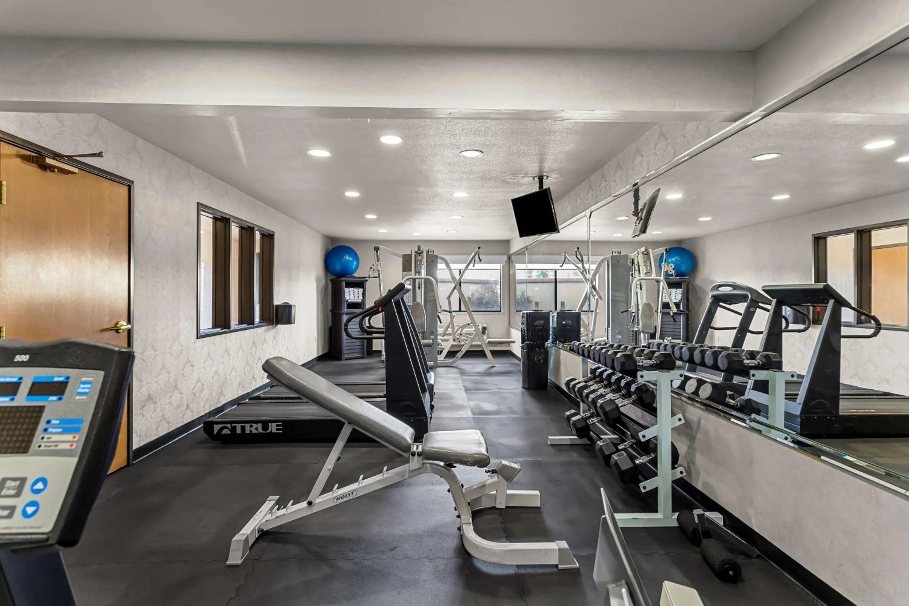 Fitness centre/facilities in Best Western Socorro Hotel & Suites