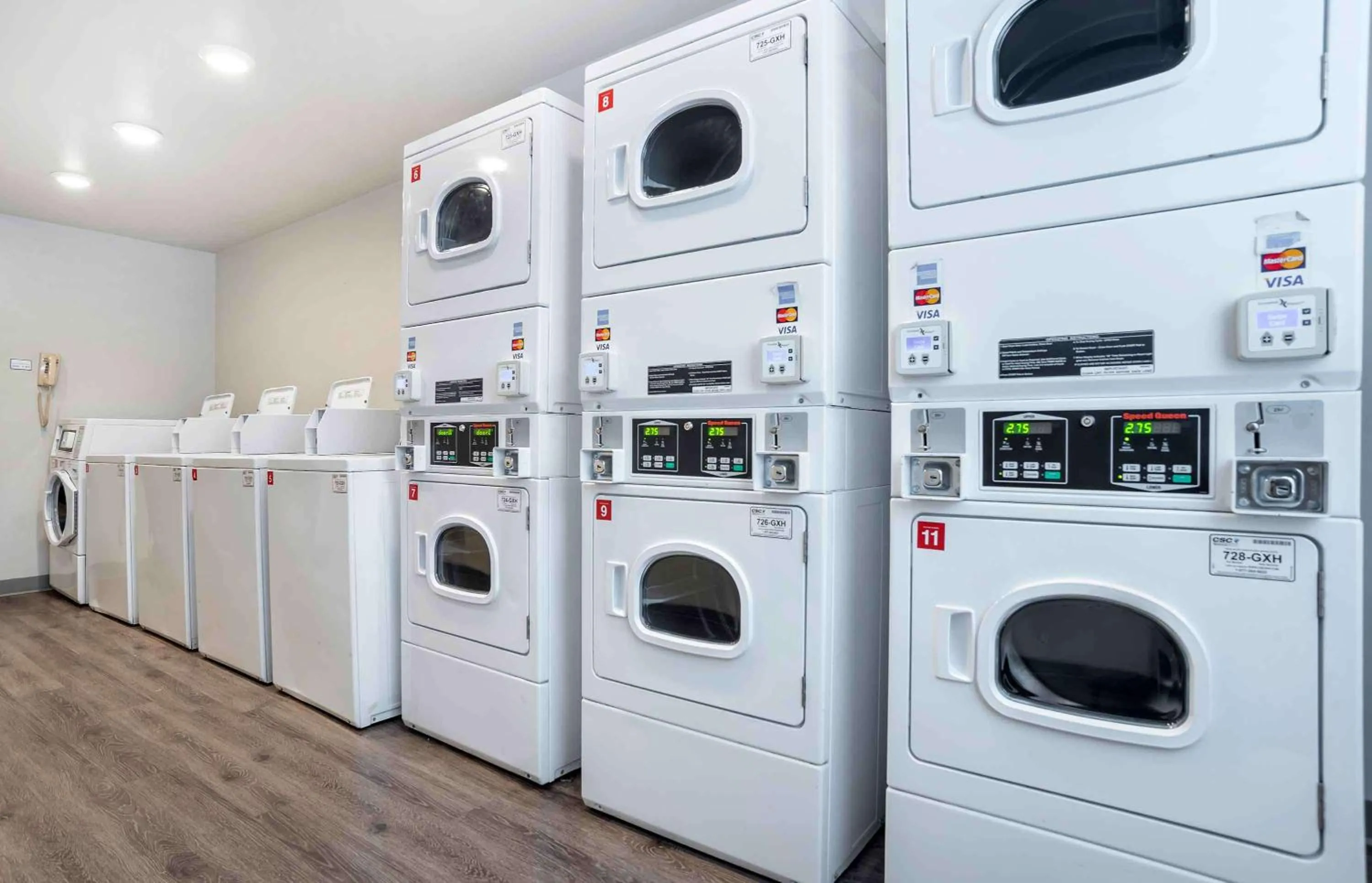 Property building in Extended Stay America Select Suites - Pensacola - Northeast