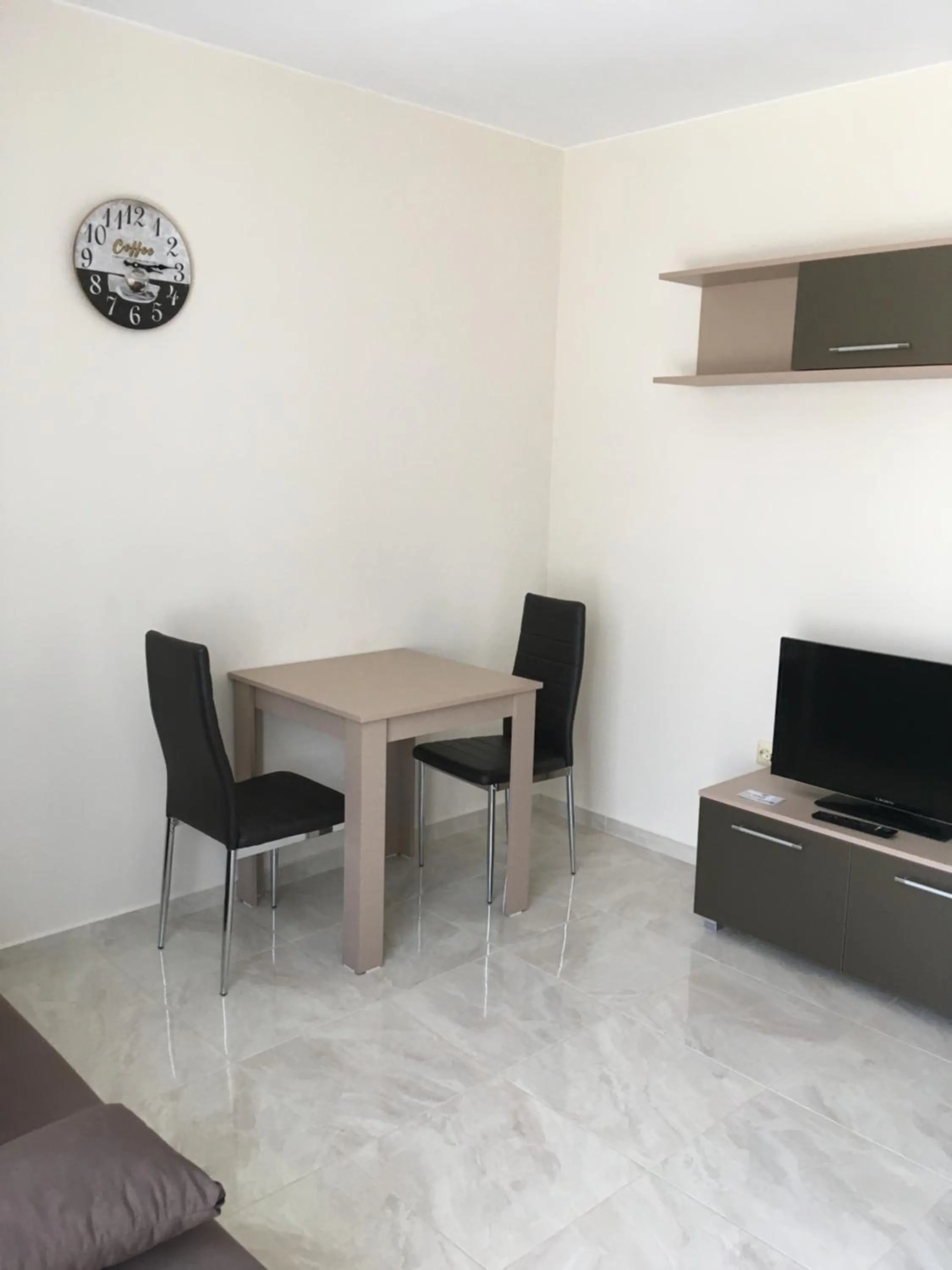 Dining area in Vase Apartments