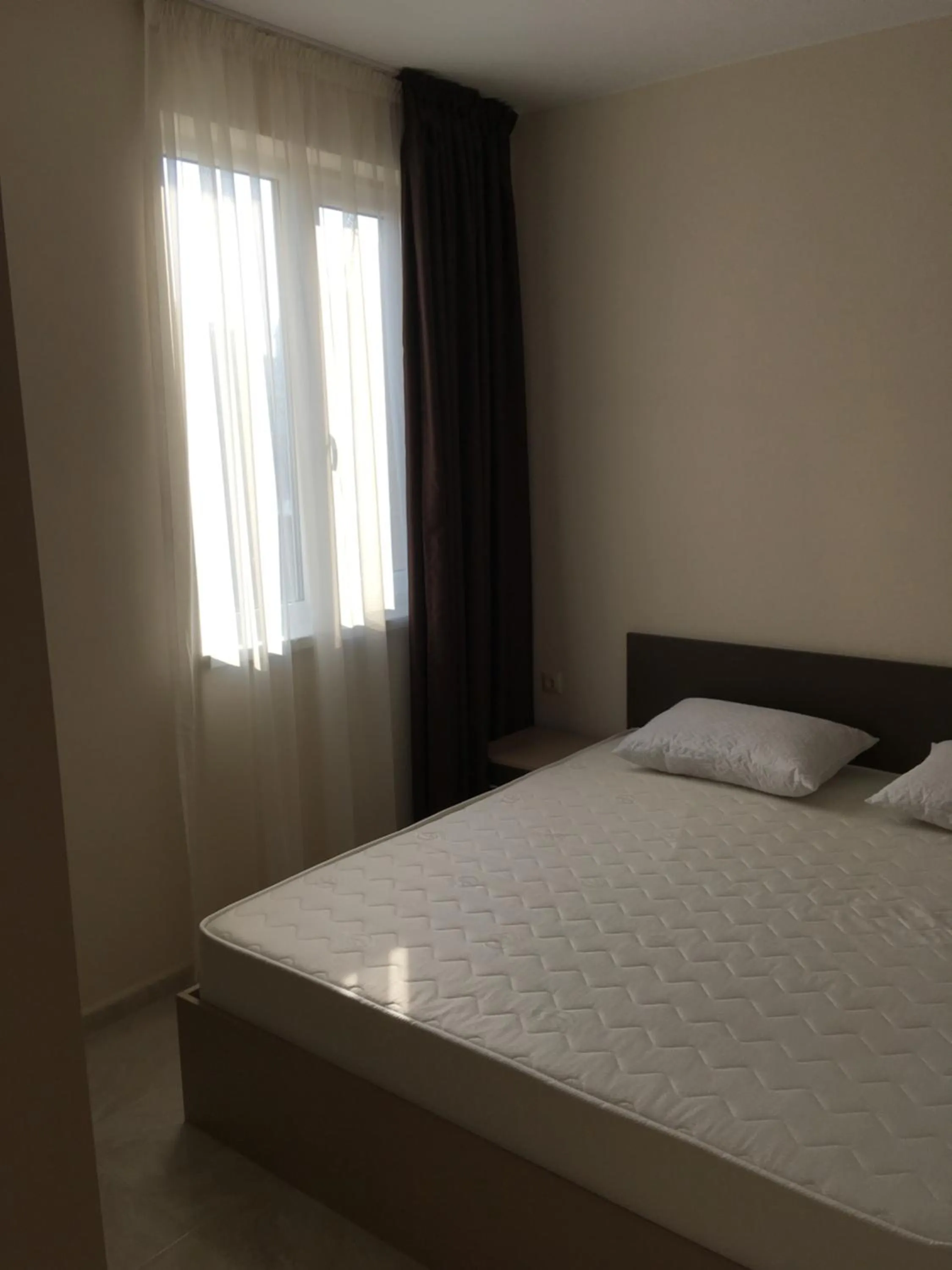 Bed in Vase Apartments