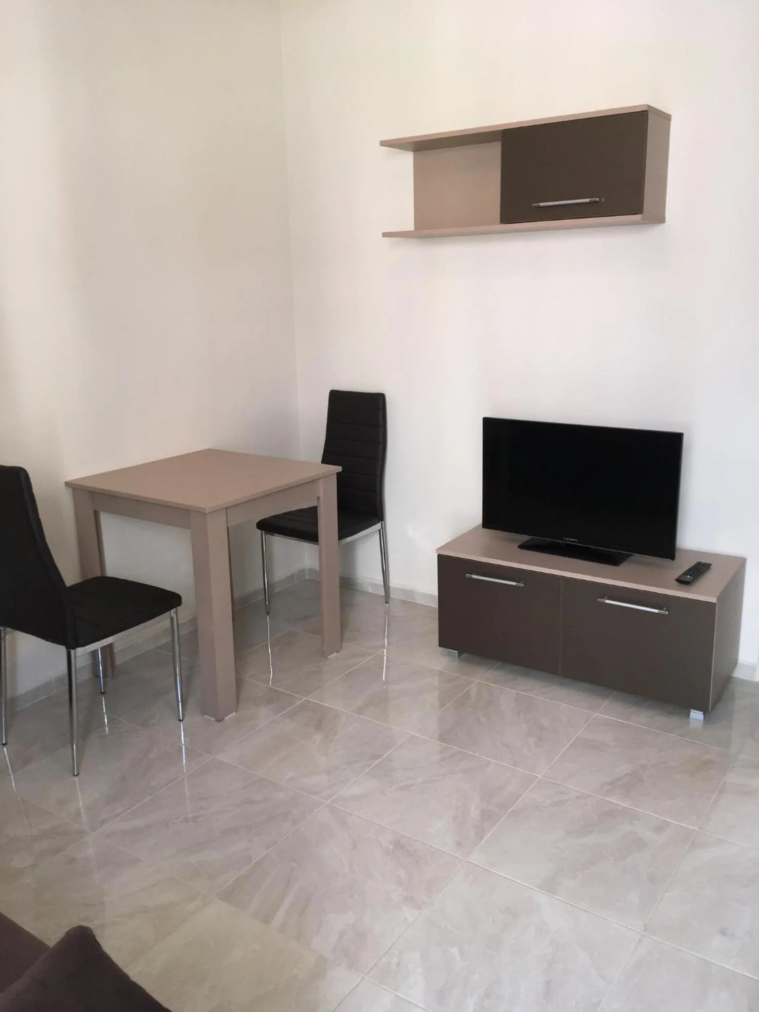 TV and multimedia in Vase Apartments