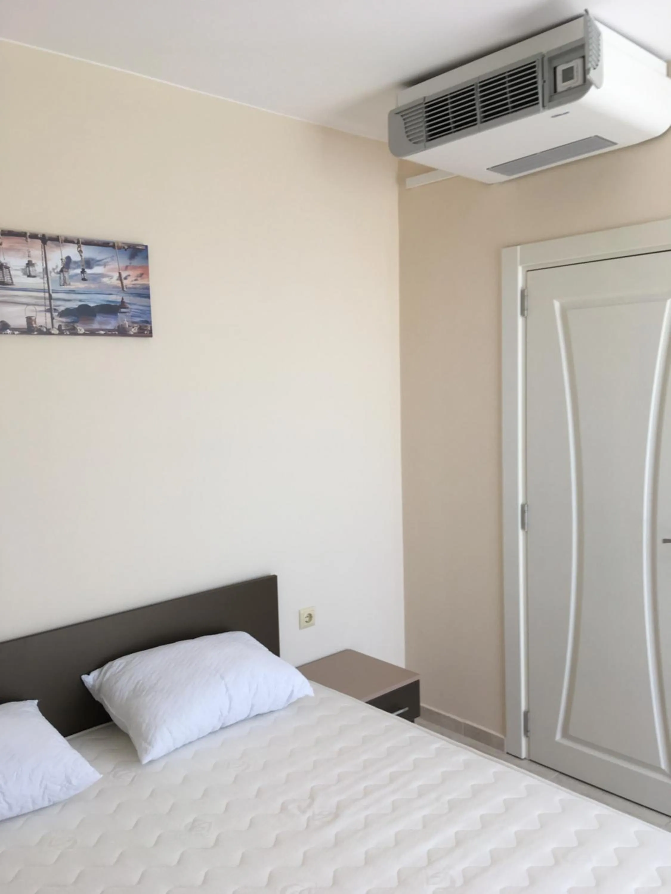 Bed in Vase Apartments