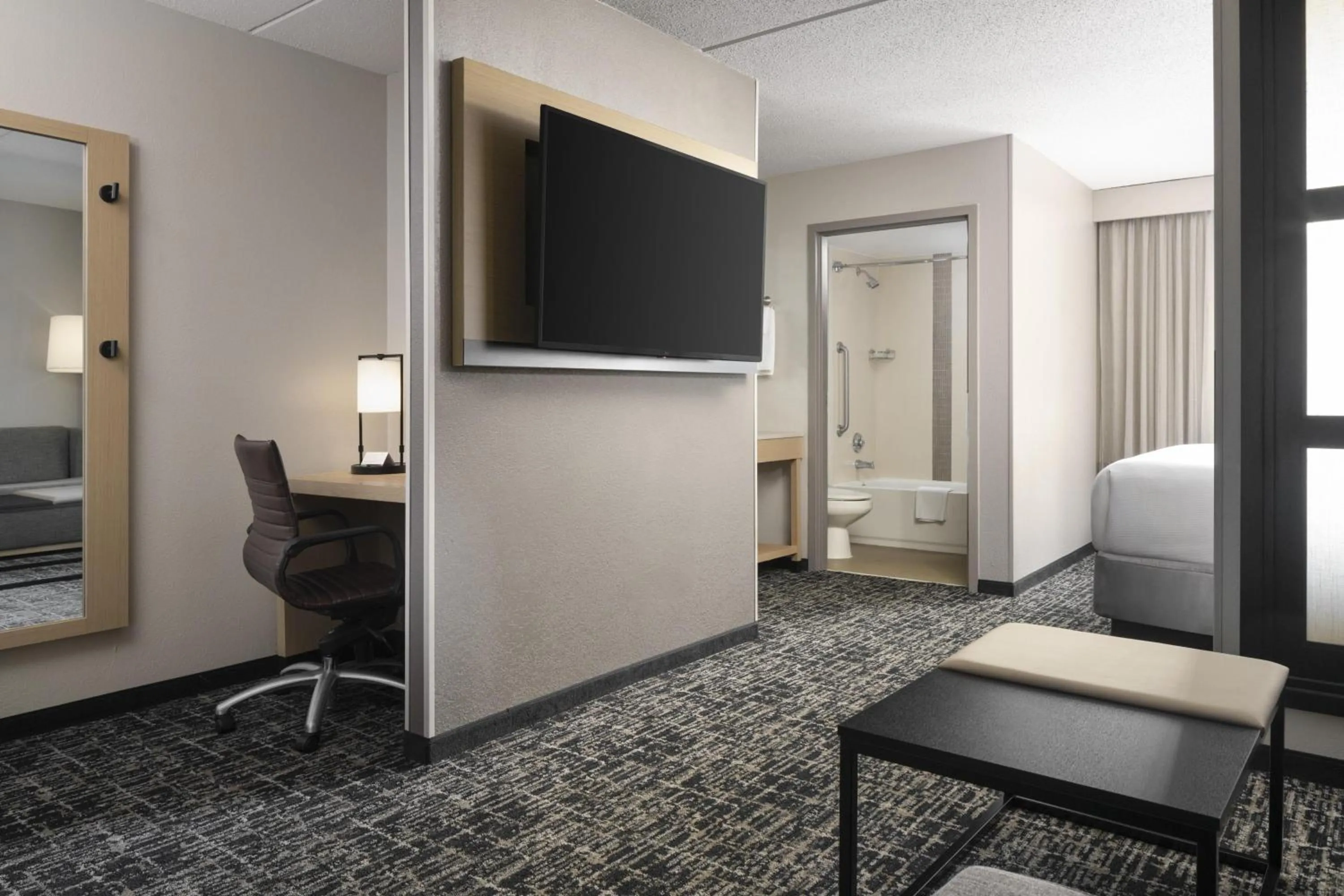 Bedroom in Hyatt Select Richmond Chester