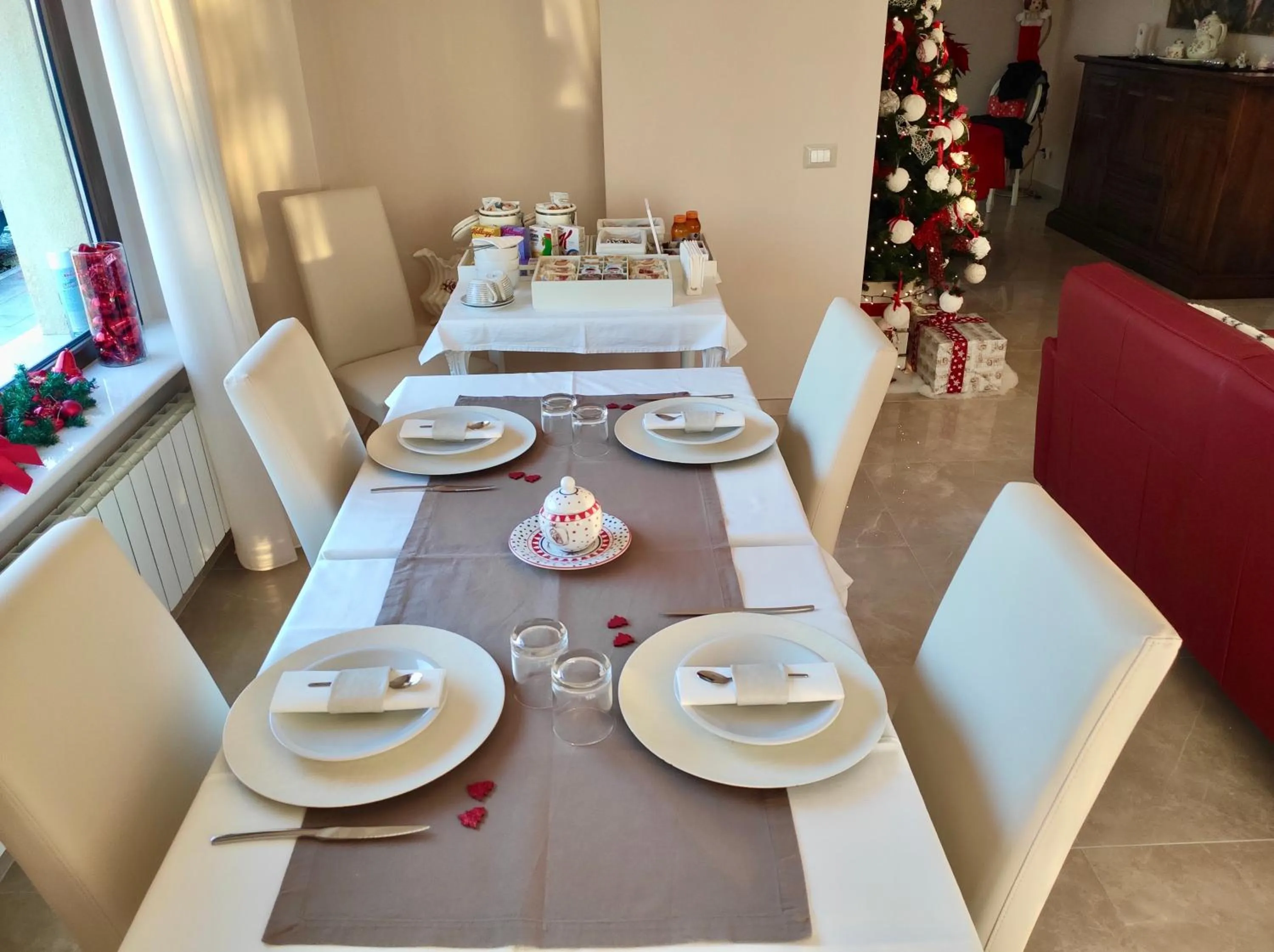 Lounge or bar in Il Castellaccio Bed & Breakfast