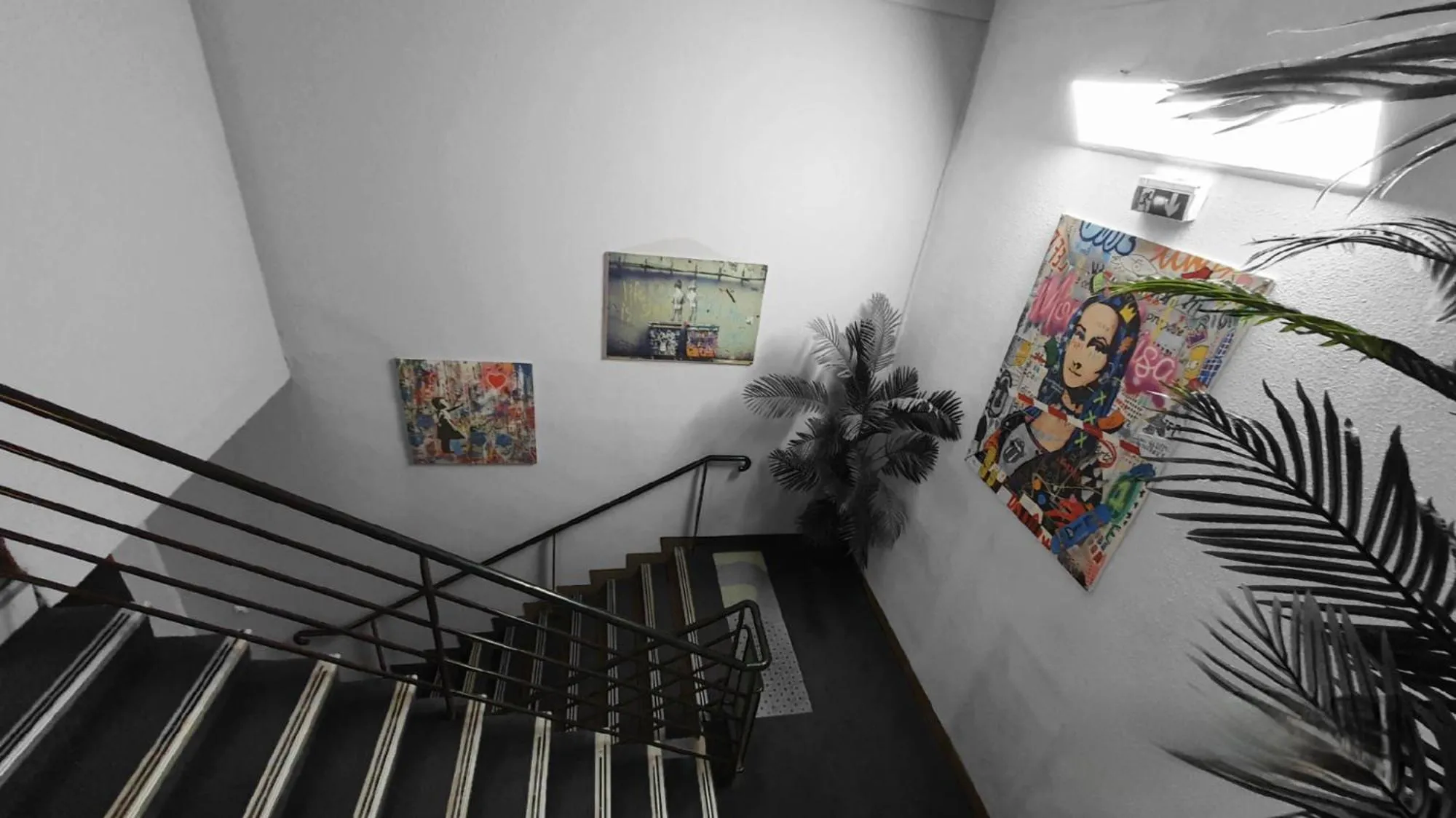 Bedroom in The Originals City, Hôtel L'Hippocampe, Sète Balaruc-le-Vieux