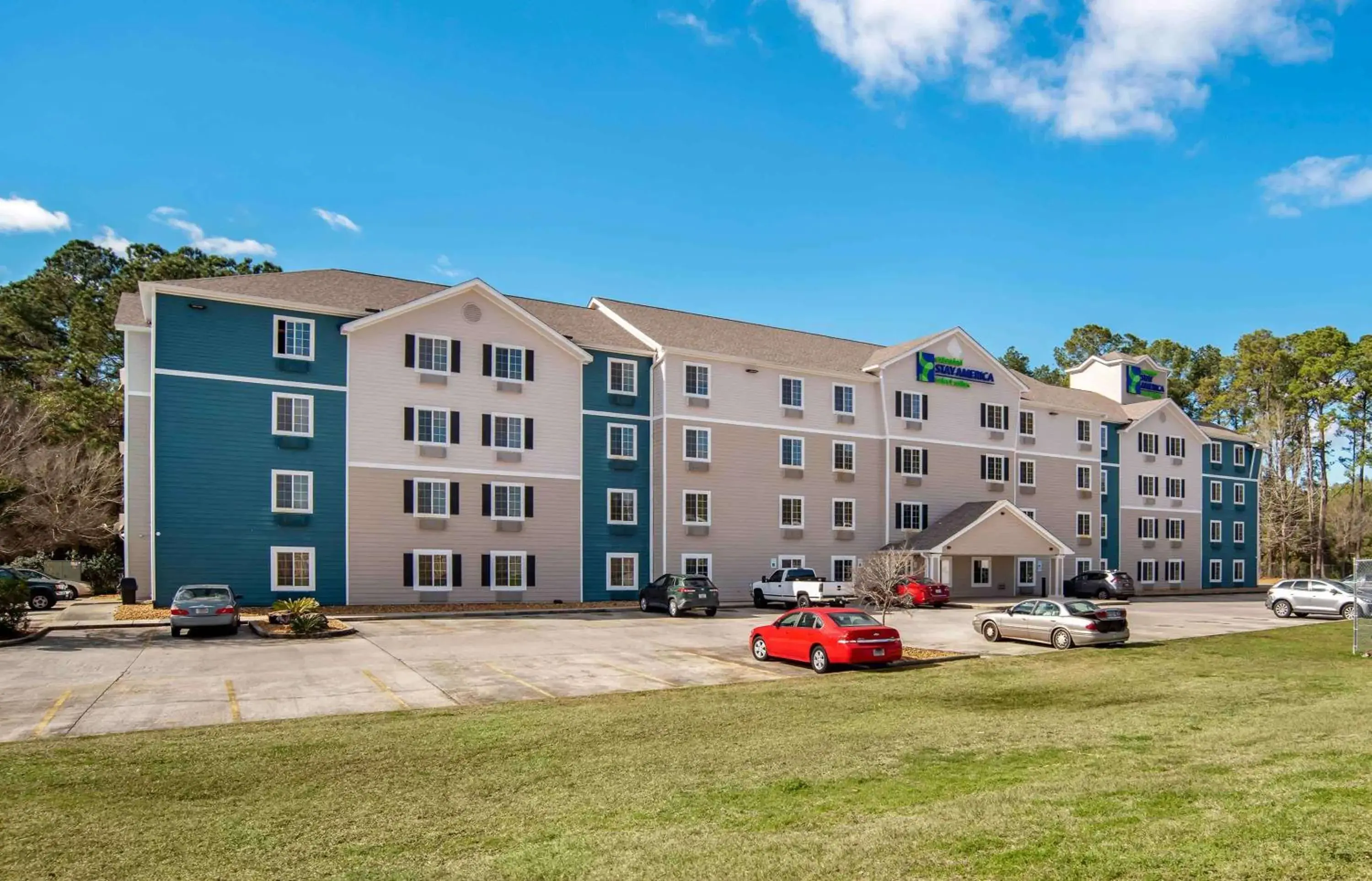 Property building in Extended Stay America Select Suites - Mobile - Daphne Property building in Extended Stay America Select Suites - Mobile - Daphne