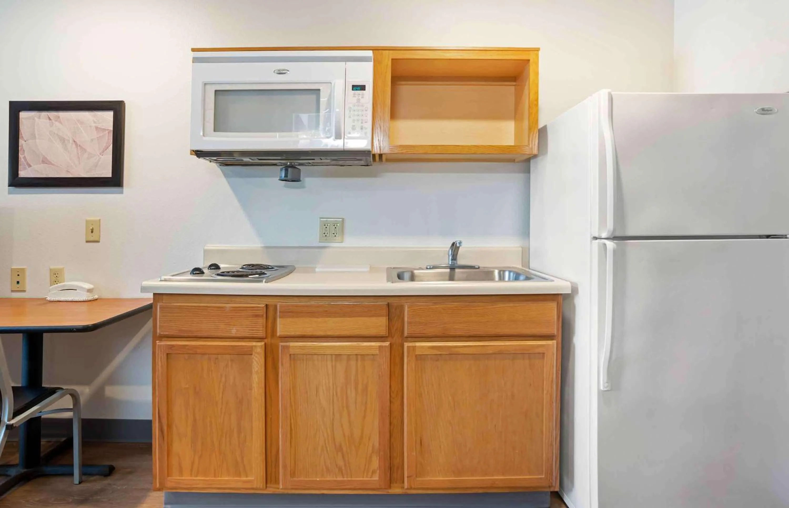 Bedroom in Extended Stay America Select Suites - Mobile - Daphne