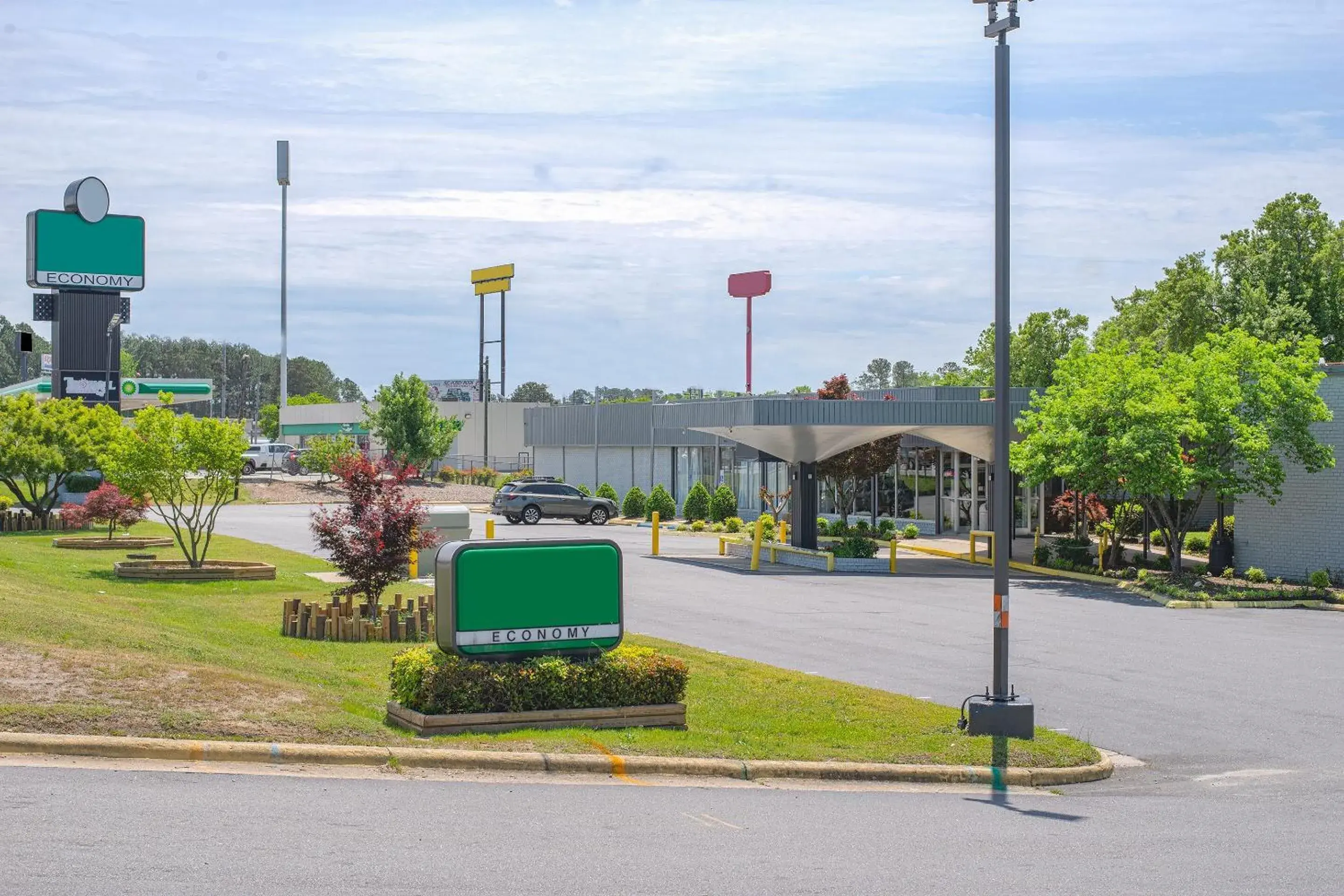 Facade/entrance in Masters Inn Selma Smithfield I-95 By OYO Facade/entrance in Masters Inn Selma Smithfield I-95 By OYO