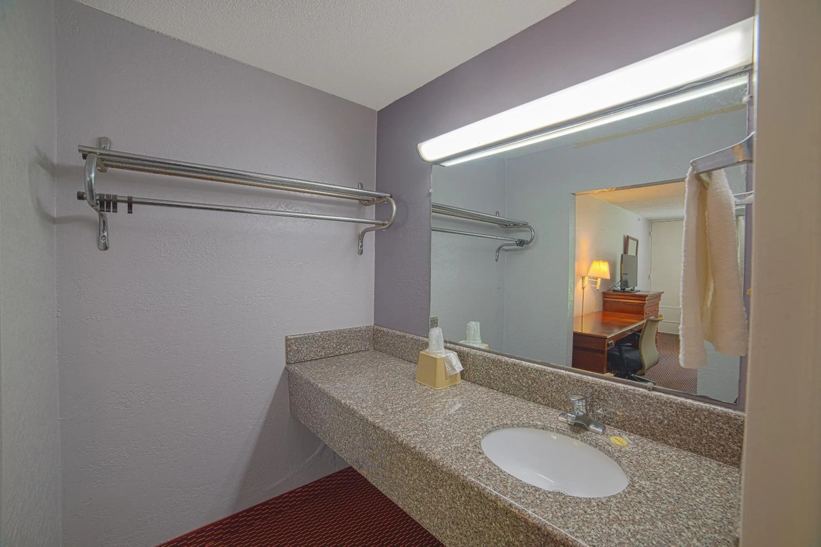 Bathroom in Masters Inn Selma Smithfield I-95 By OYO