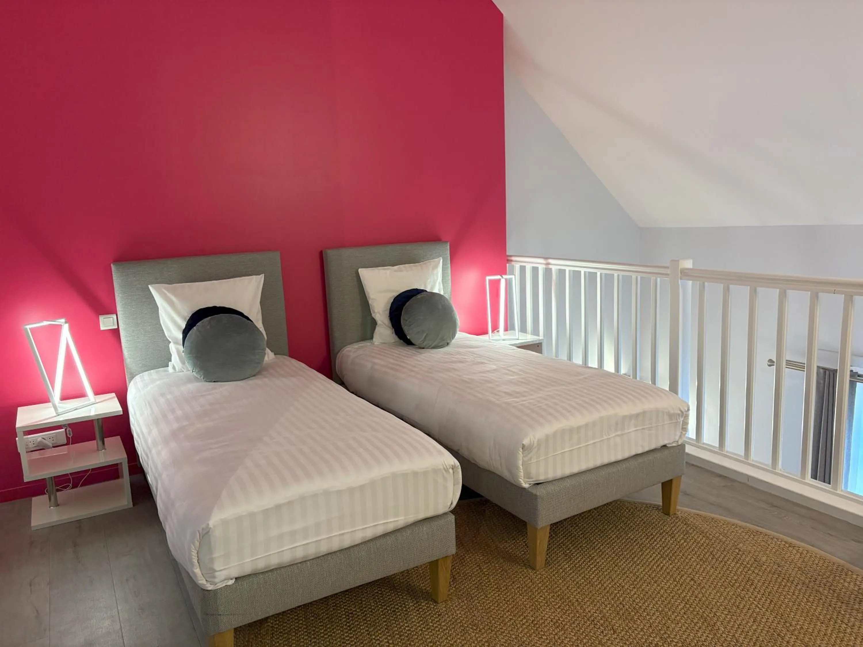 Bedroom, Bed in Hôtel Le Château Fort de Sedan