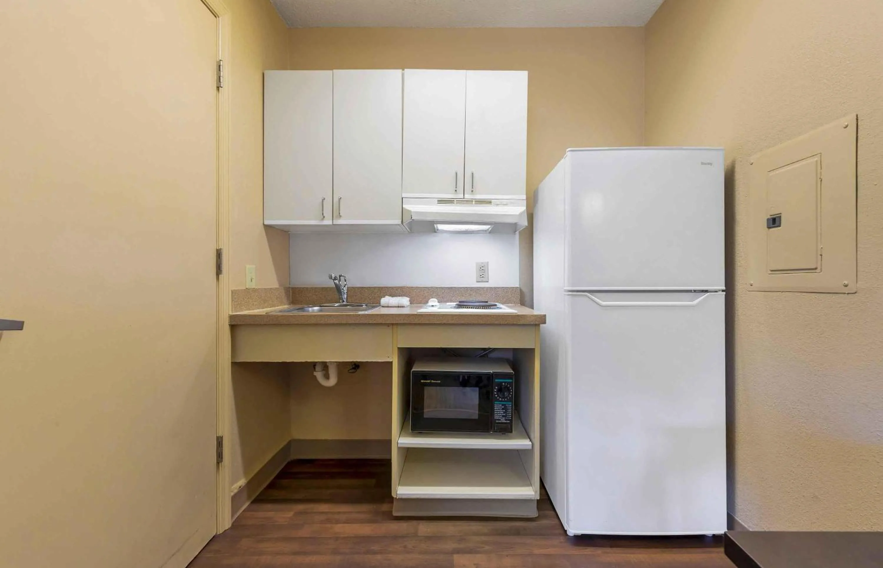 Kitchen or kitchenette in Extended Stay America Suites - Columbia - West - Interstate 126