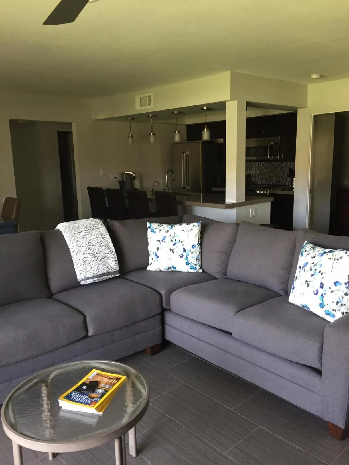 Property building in Shadow Mountain Resort