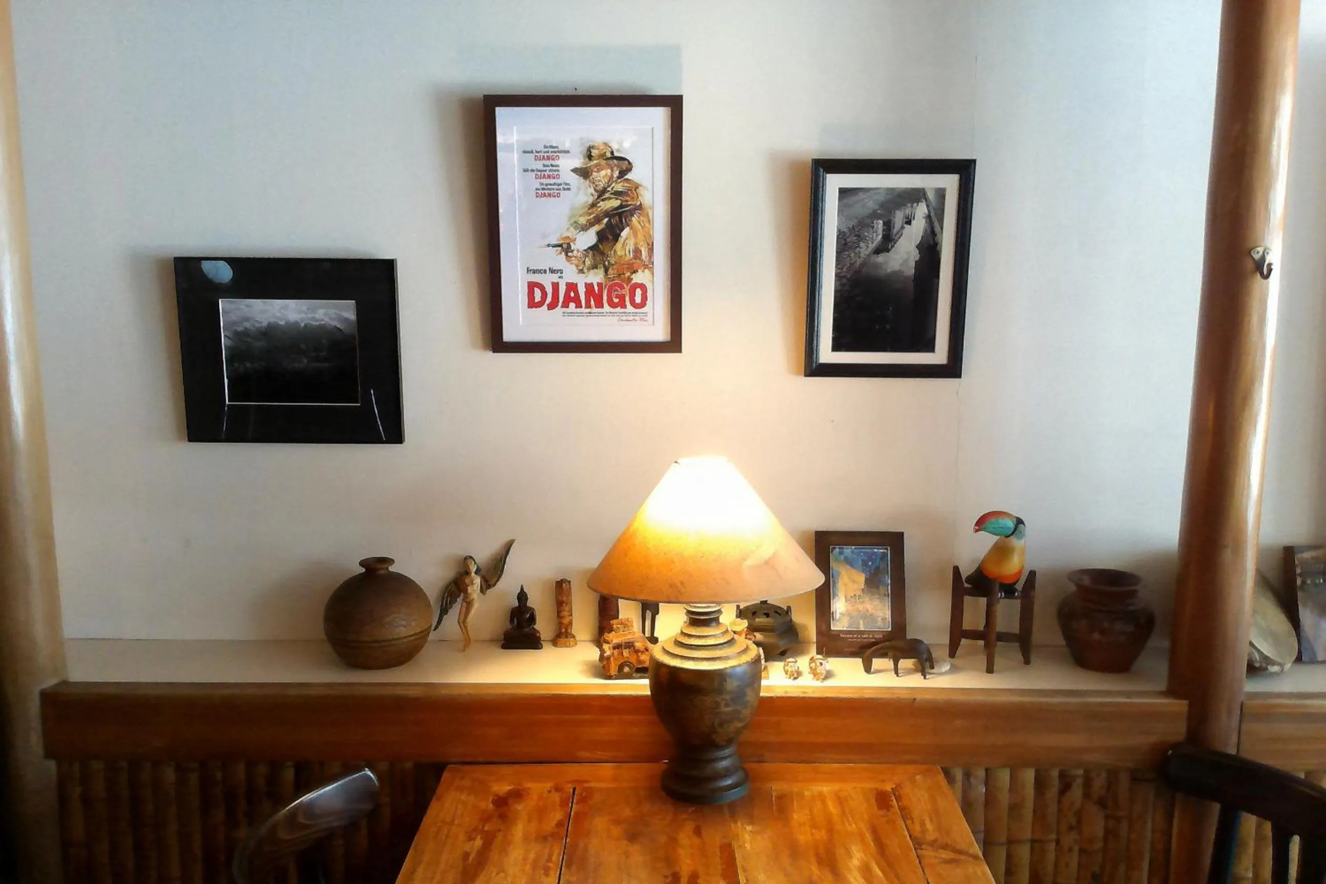 Lounge or bar in DJANGO Hostel & Lounge