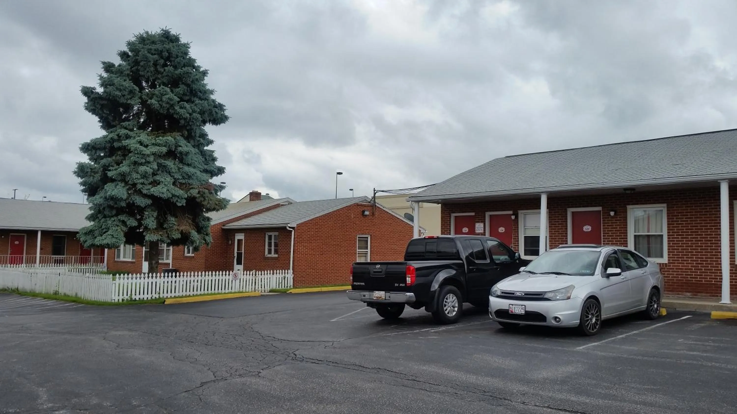 Property building in The Boston Inn