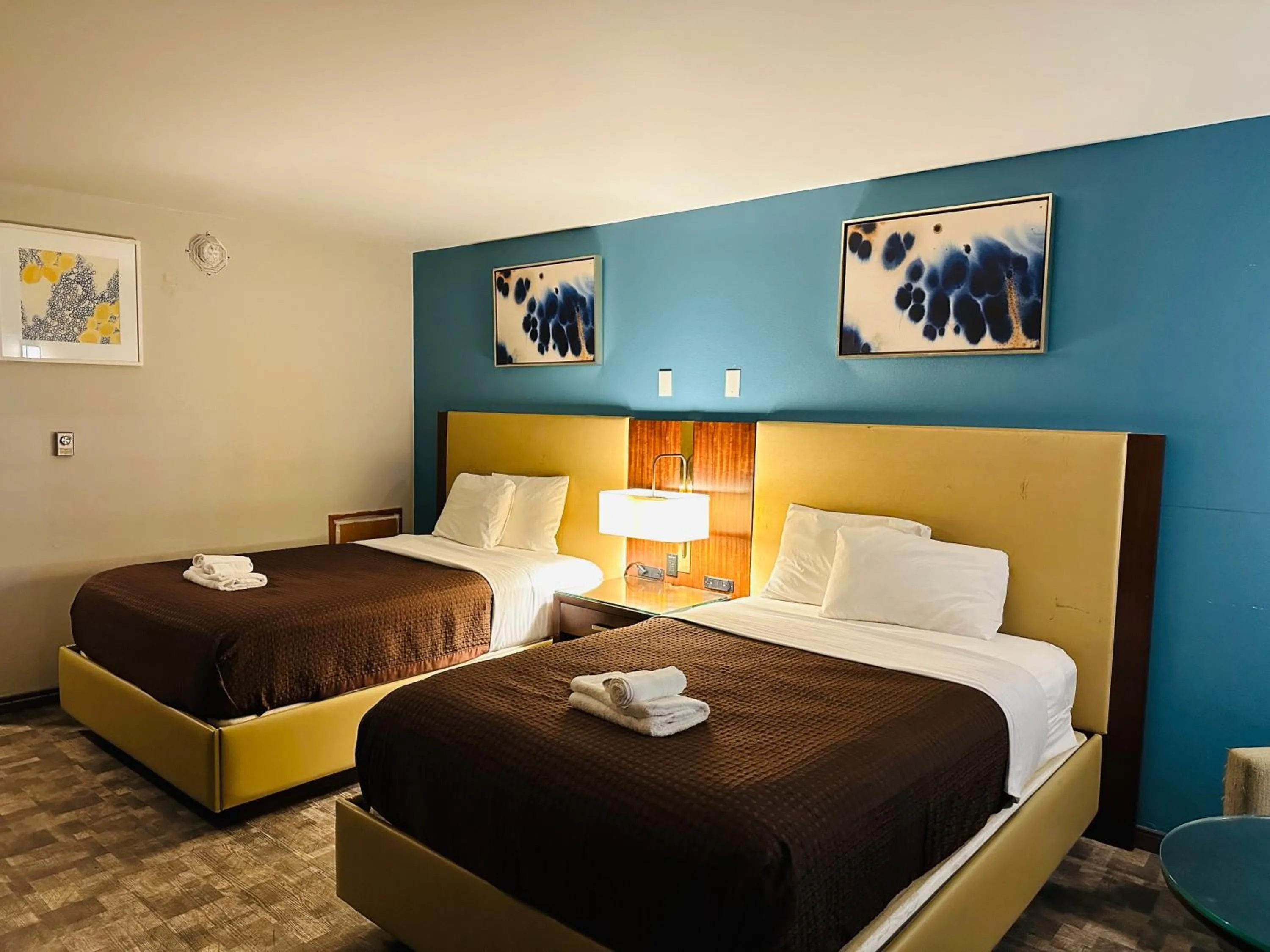 Bed in The Boston Inn