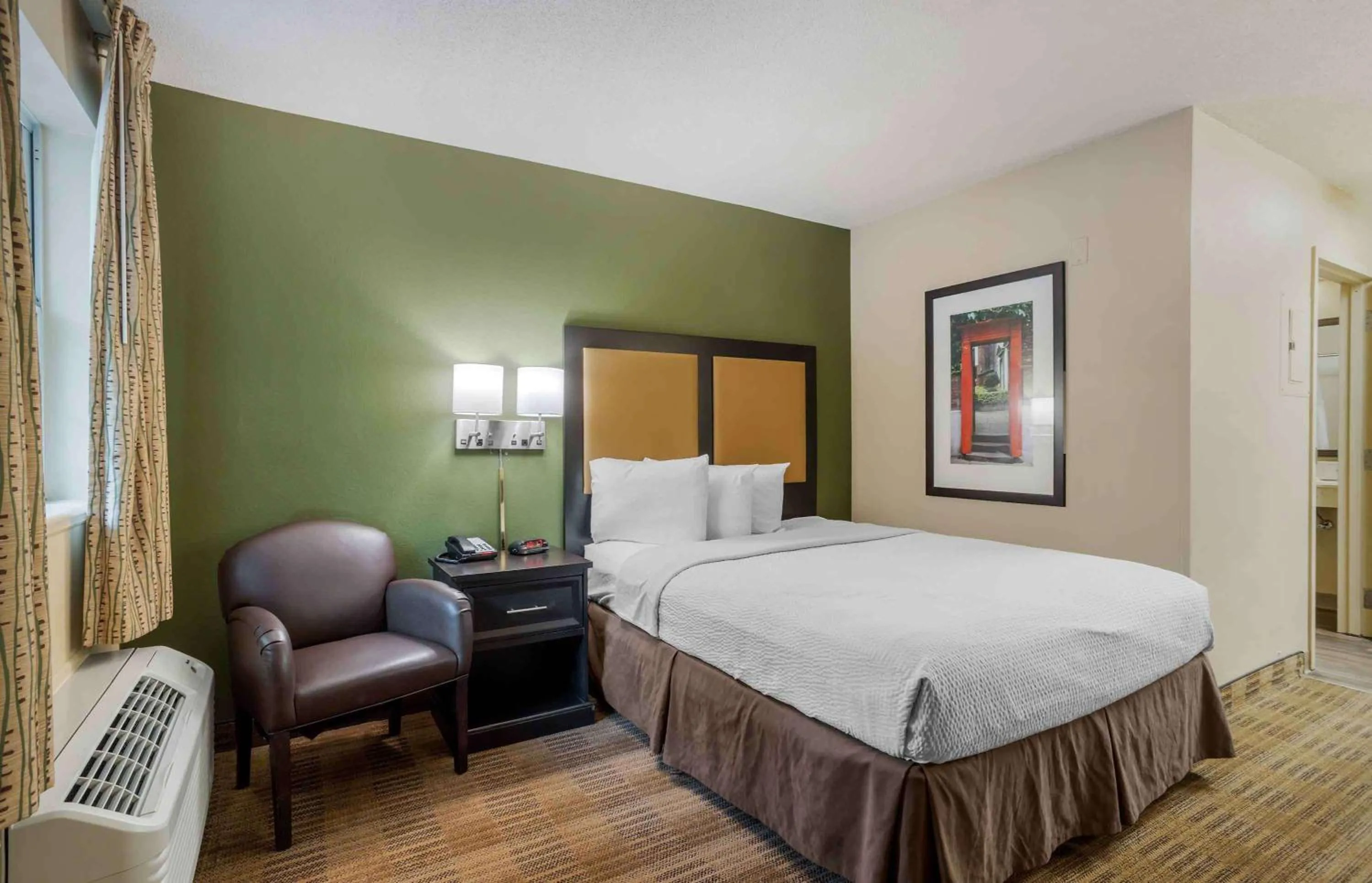 Bedroom in Extended Stay America Suites - Little Rock - Financial Centre Parkway