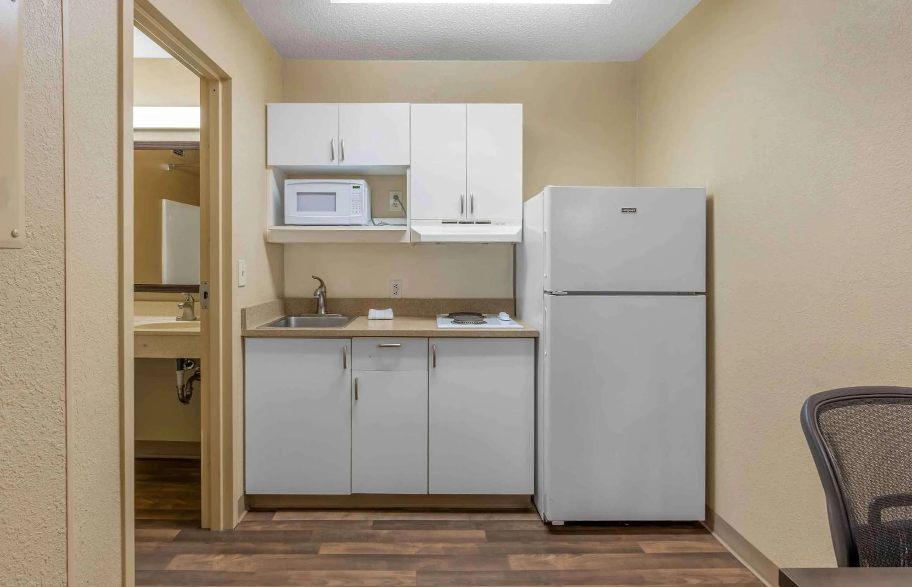 Kitchen or kitchenette in Extended Stay America Suites - Louisville - Dutchman