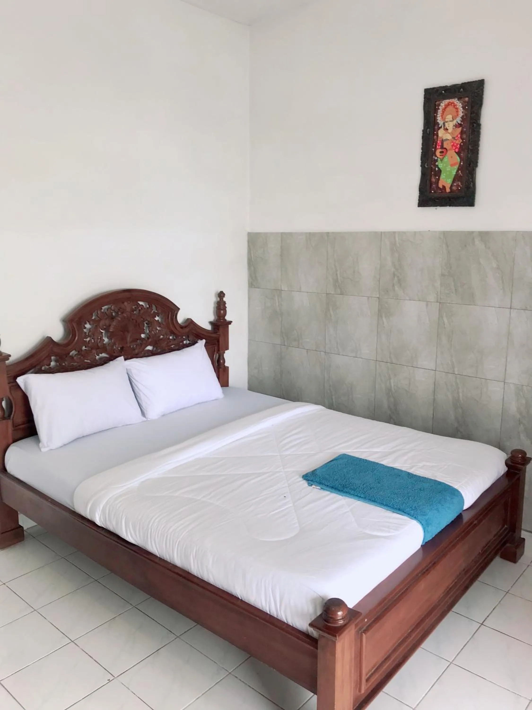 Bed in Lilacita Beach Lovina