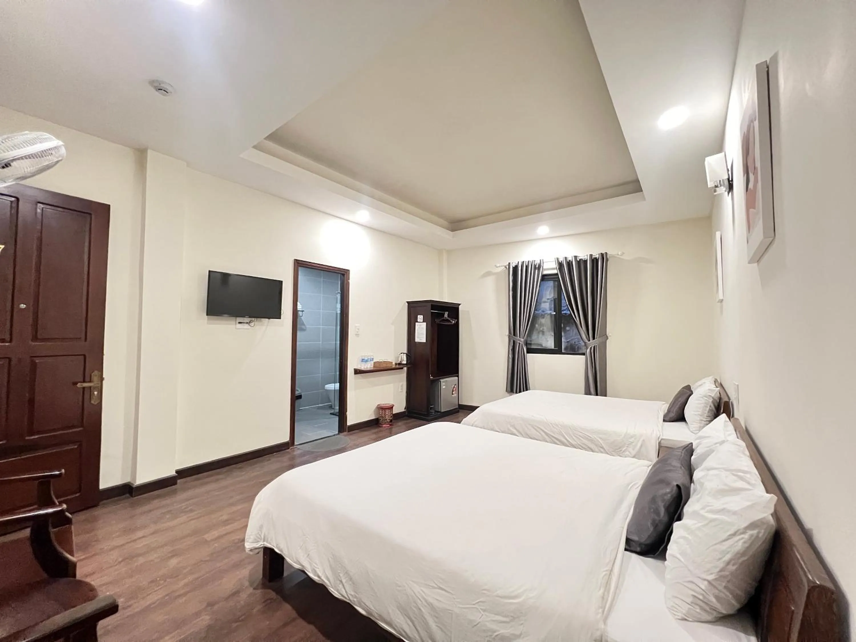 Bed in Le Grey Dalat Hotel