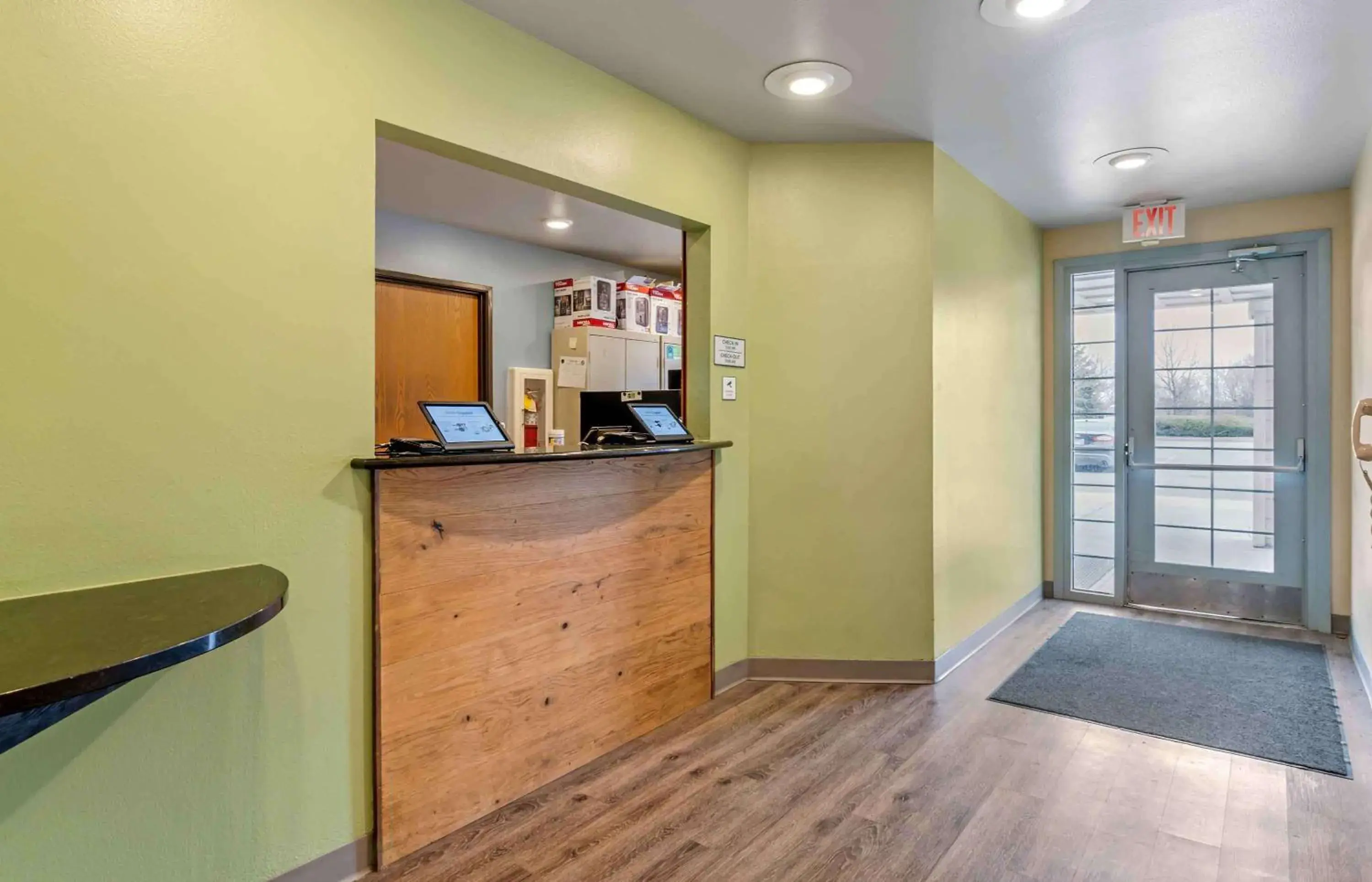 Lobby or reception, Lobby/Reception in Extended Stay America Select Suites - Indianapolis - Greenwood