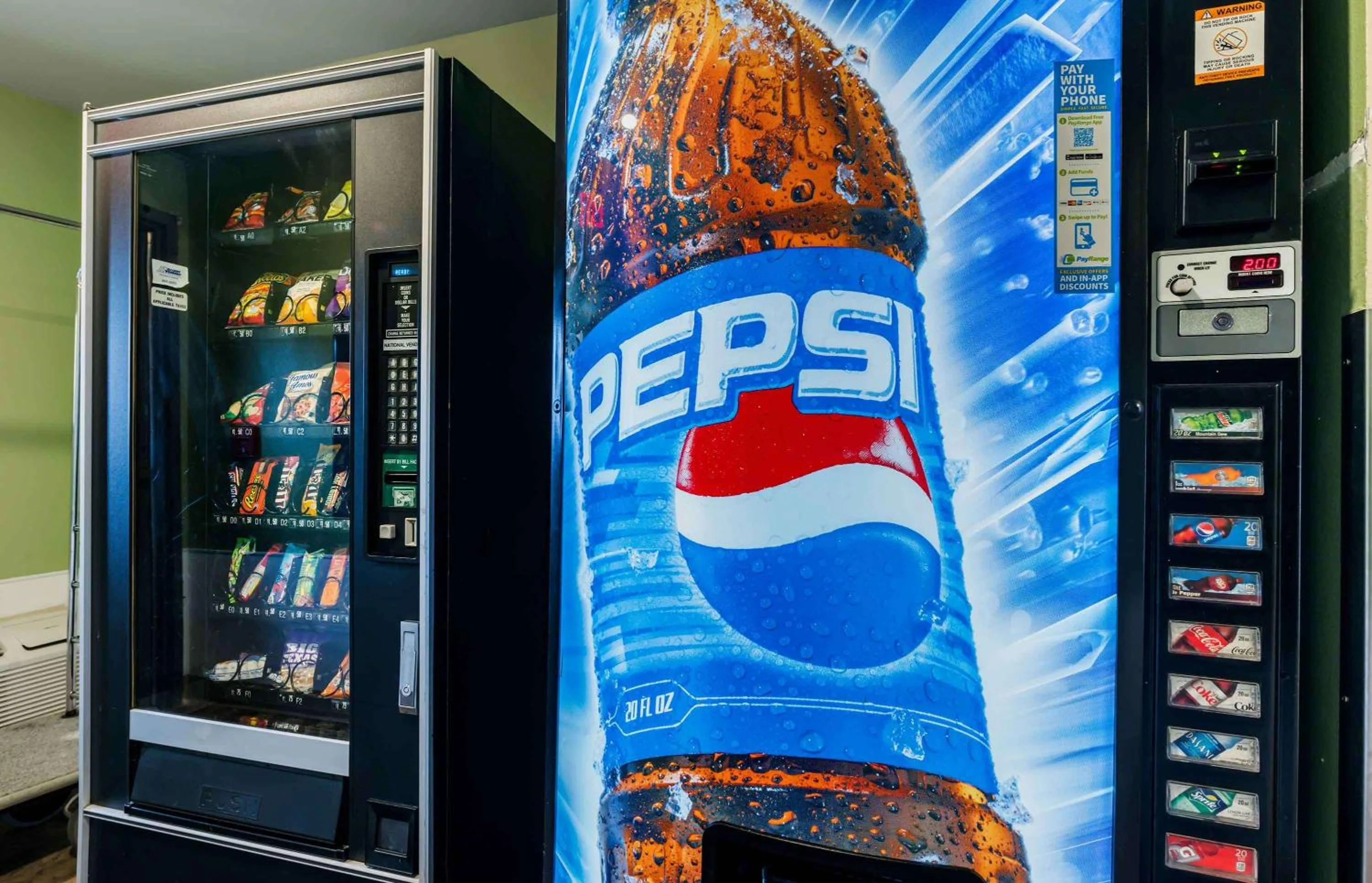 Property building in Extended Stay America Select Suites - Indianapolis - Greenwood