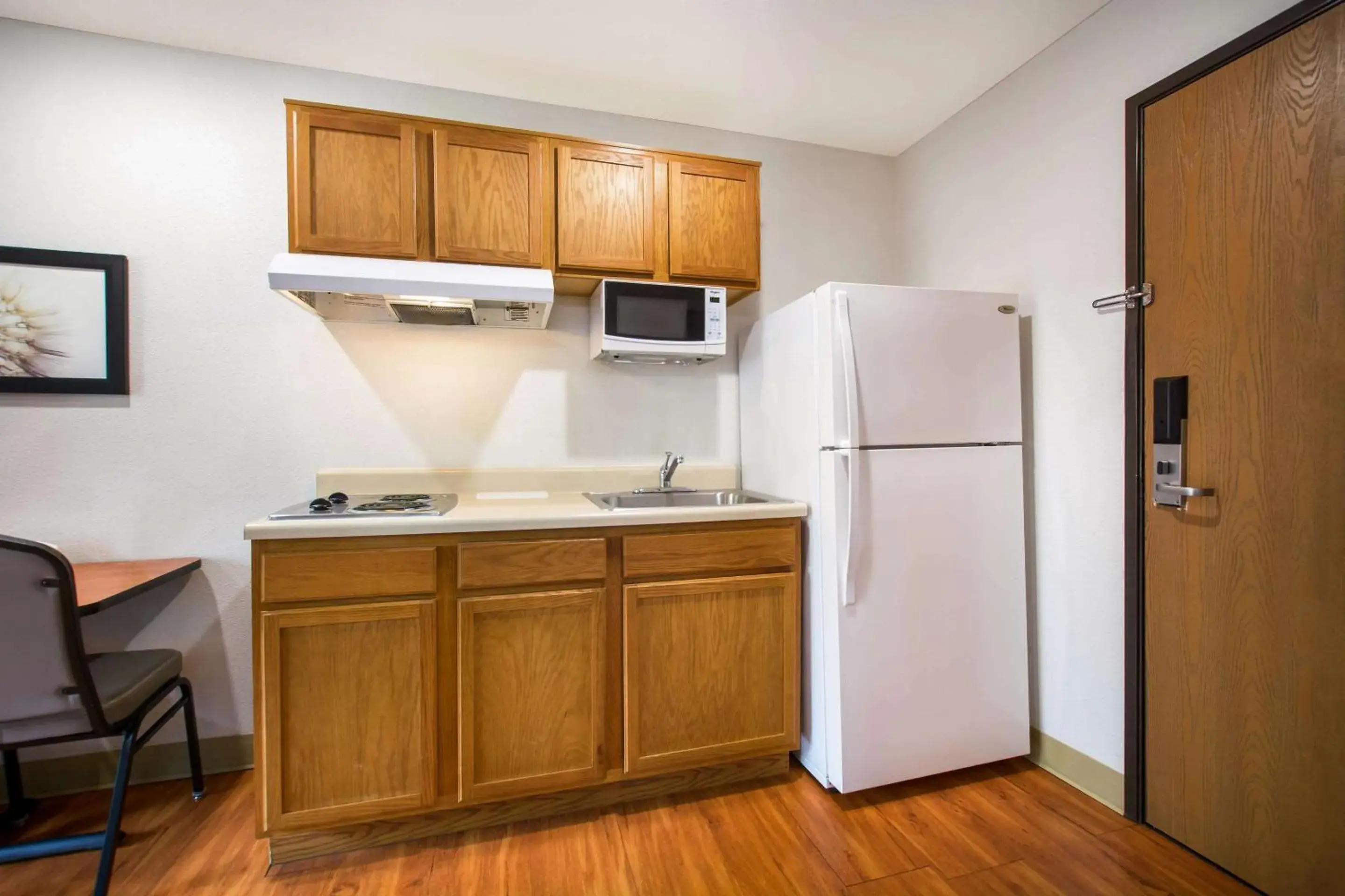 Double Room with Two Double Beds - Non-Smoking in WoodSpring Suites Louisville Southeast Double Room with Two Double Beds - Non-Smoking in WoodSpring Suites Louisville Southeast