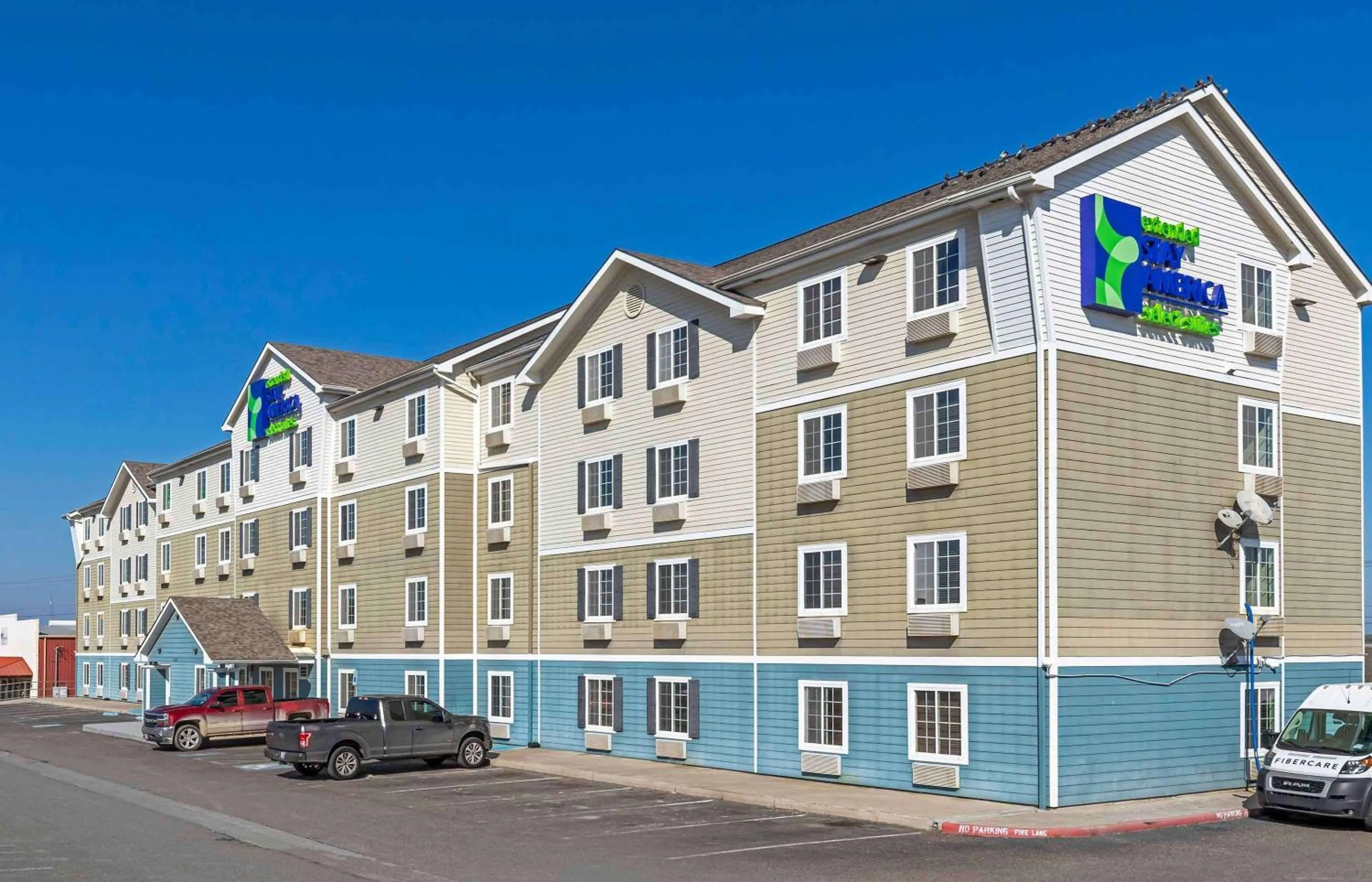 Property building in Extended Stay America Select Suites - Laredo