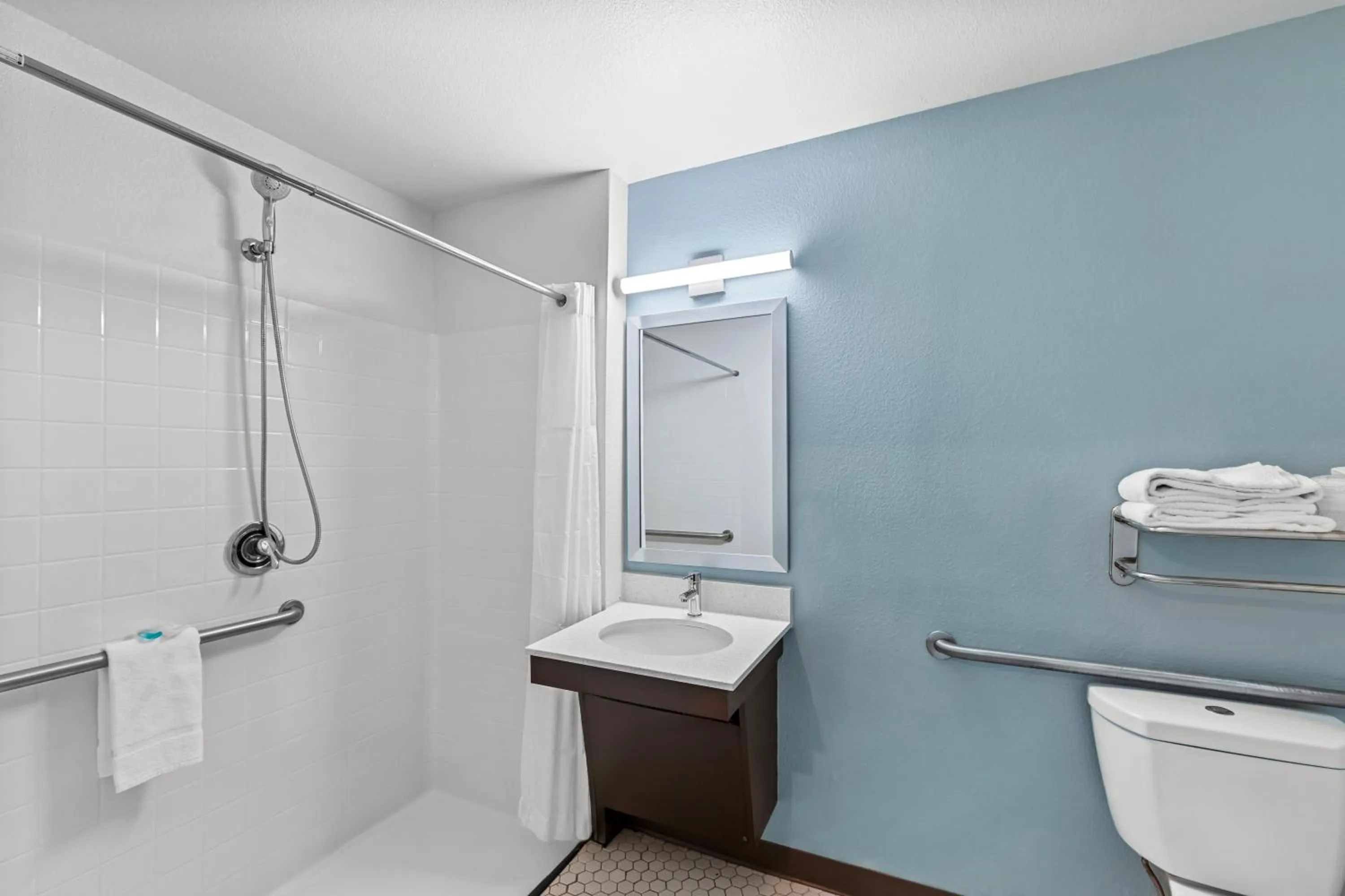 Bathroom in WoodSpring Suites Austin North I-35