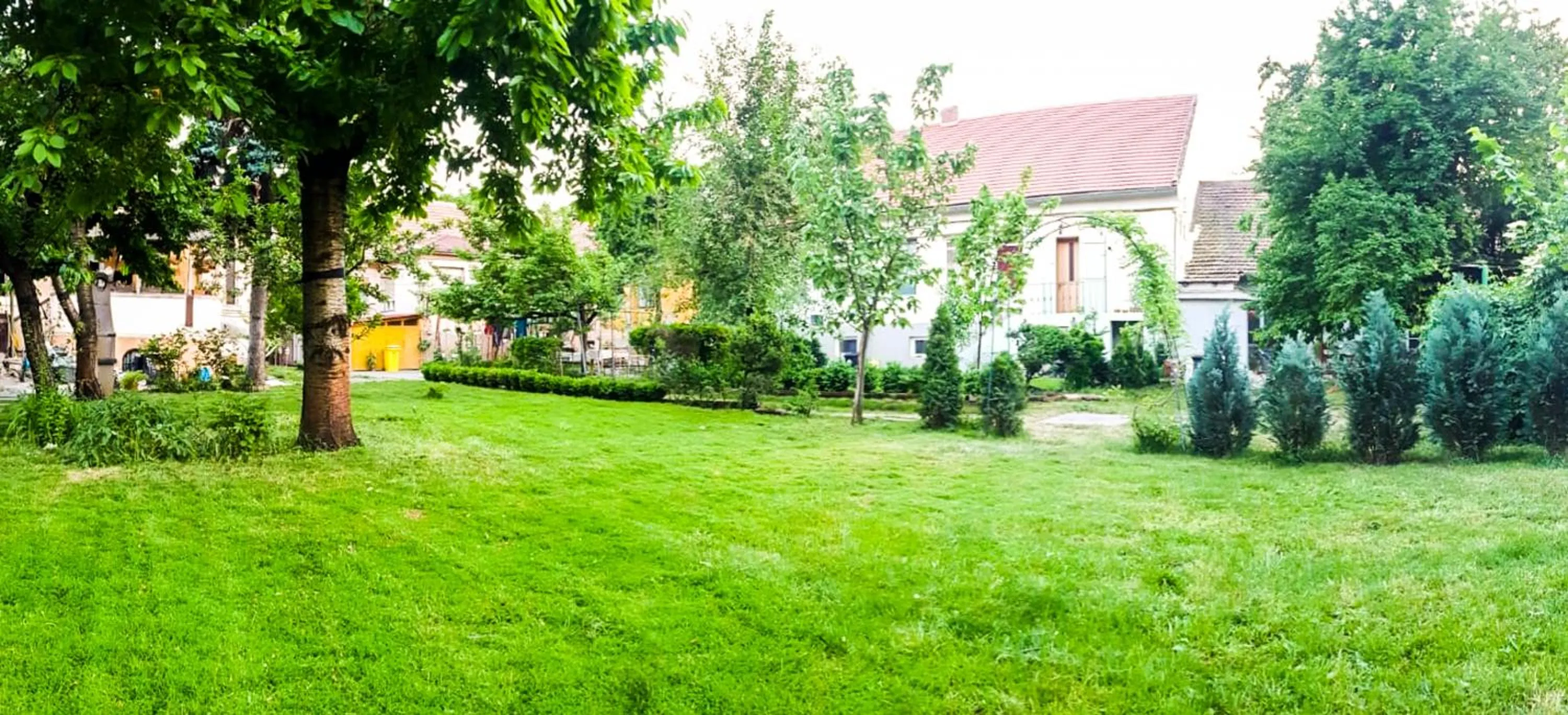 Property building in Writer s street residence