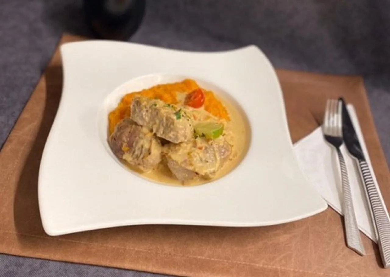 Restaurant/places to eat in Hotel Kyriad Tours St Pierre des Corps Gare