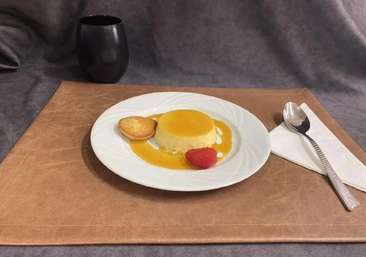 Restaurant/places to eat in Hotel Kyriad Tours St Pierre des Corps Gare