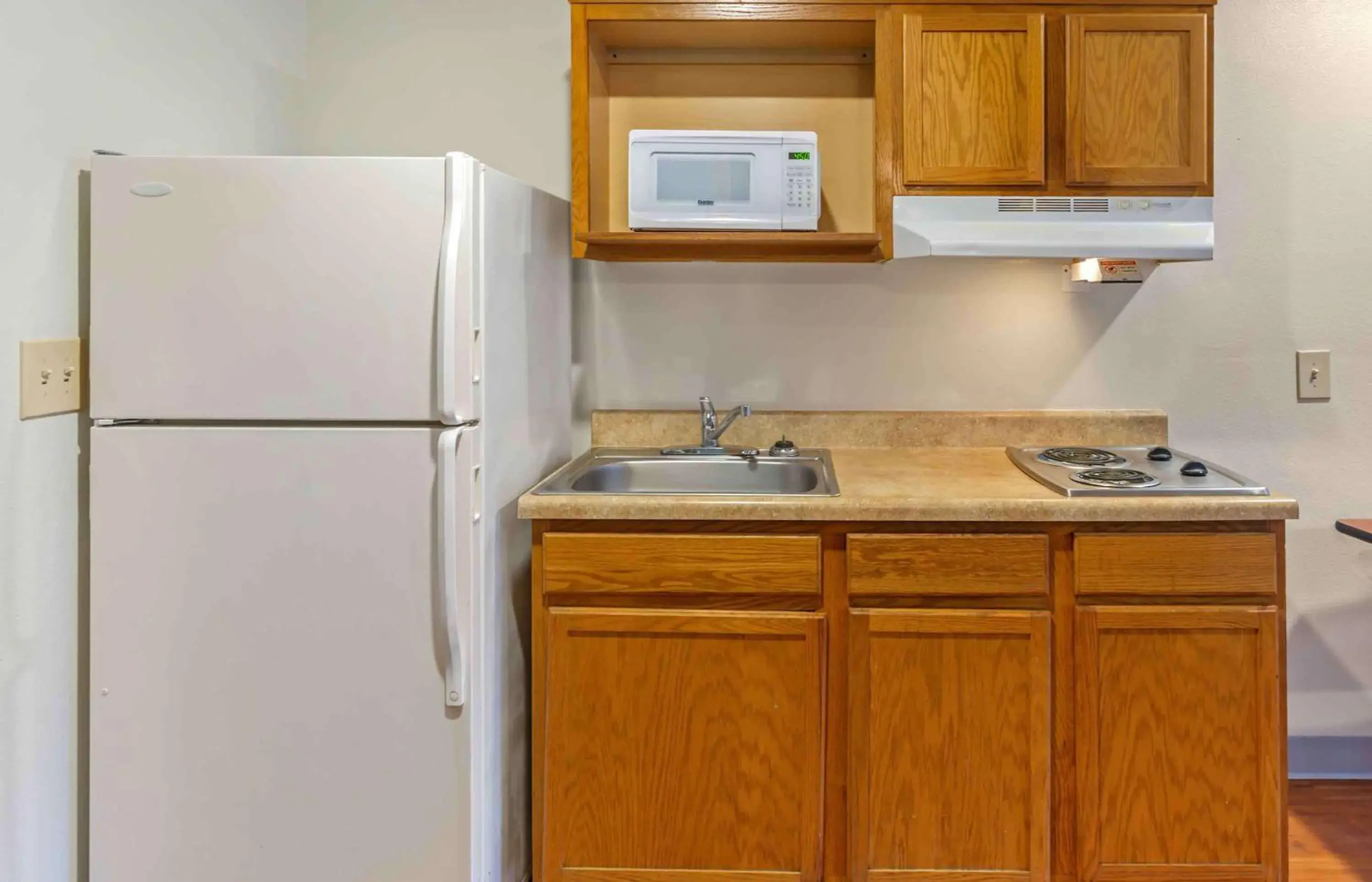 Bedroom in Extended Stay America Select Suites - Fayetteville - West Bedroom in Extended Stay America Select Suites - Fayetteville - West