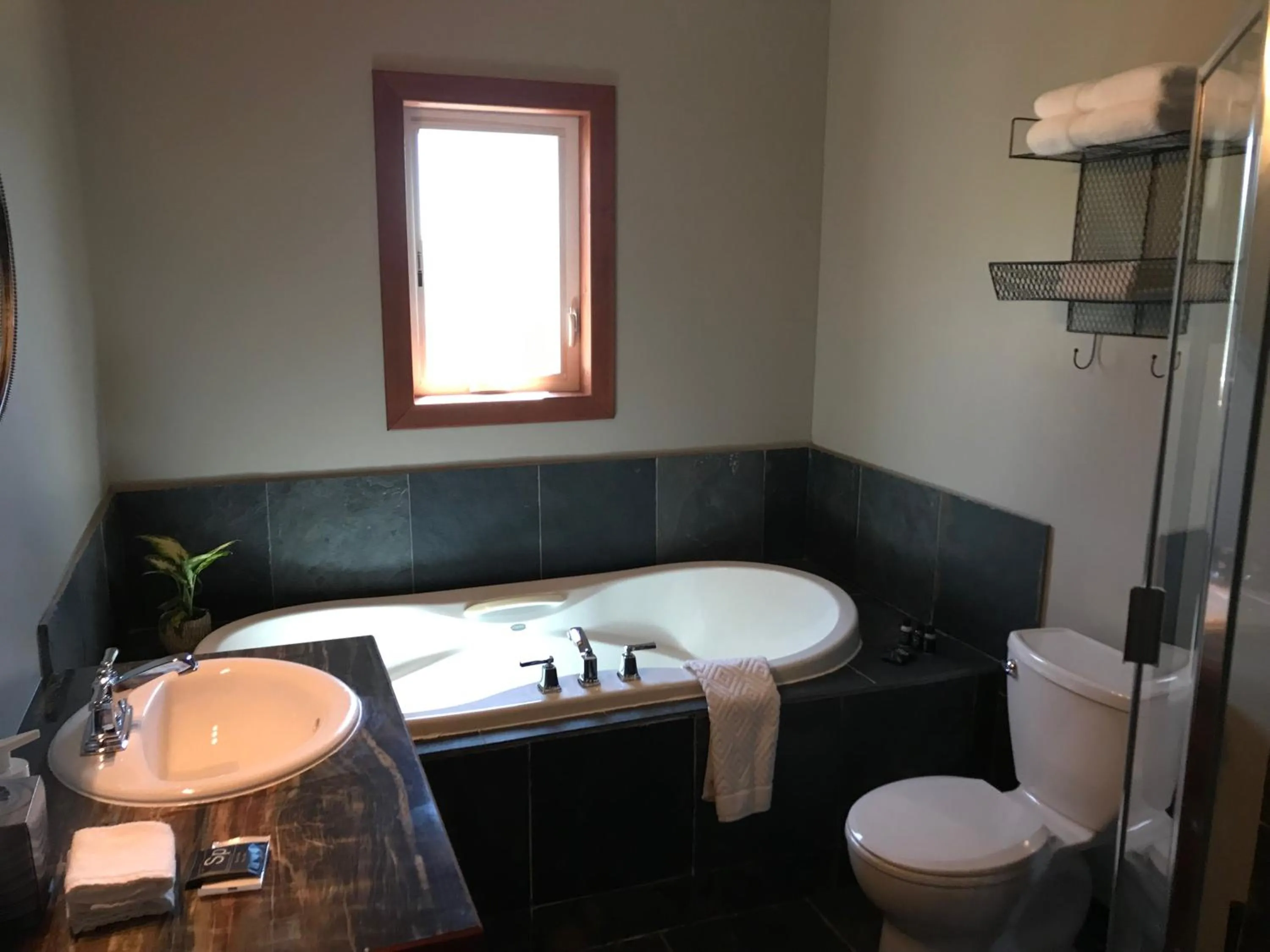 Wesbert Winery & Guest Suites