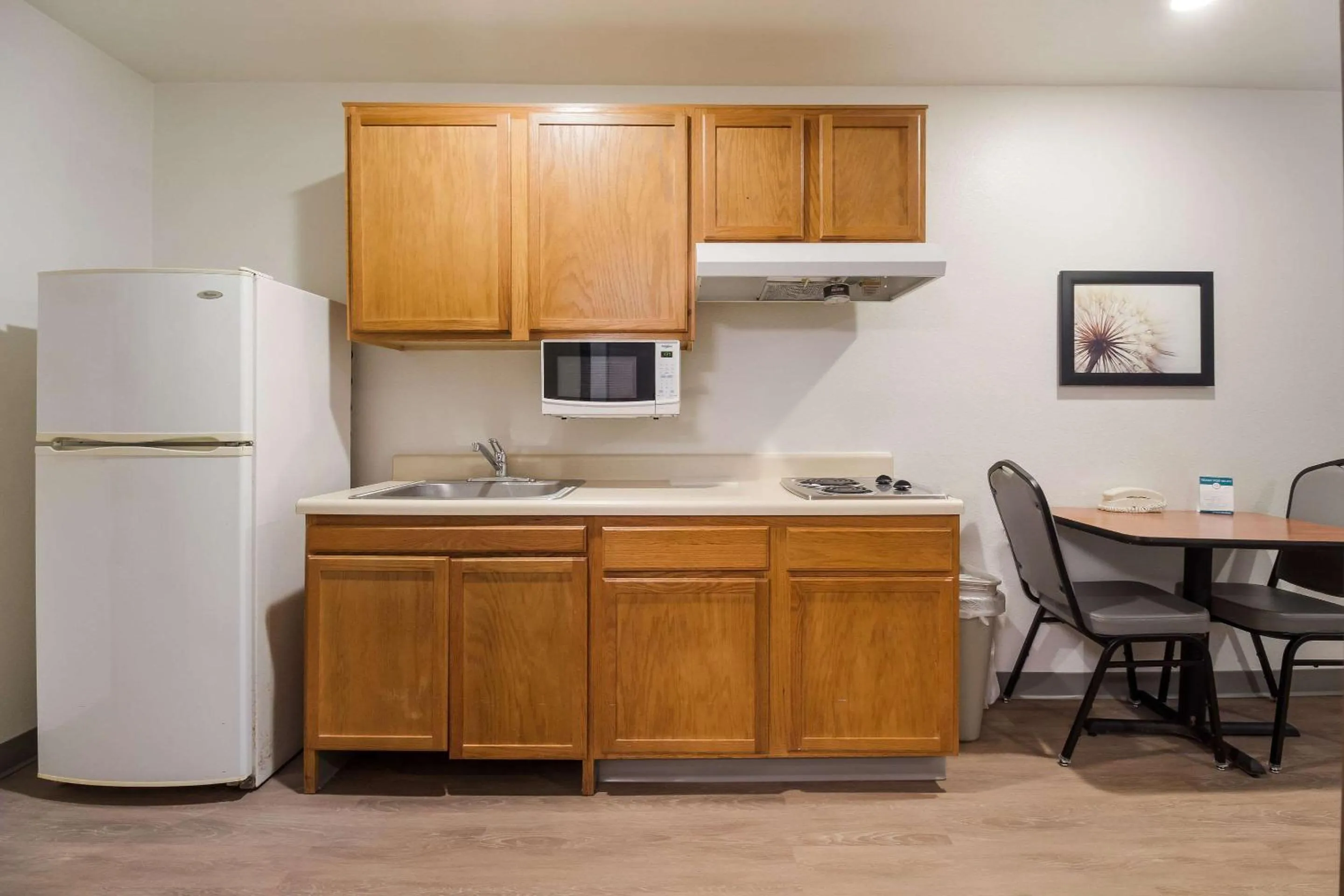 Photo of the whole room in WoodSpring Suites Houston I-45 Airtex