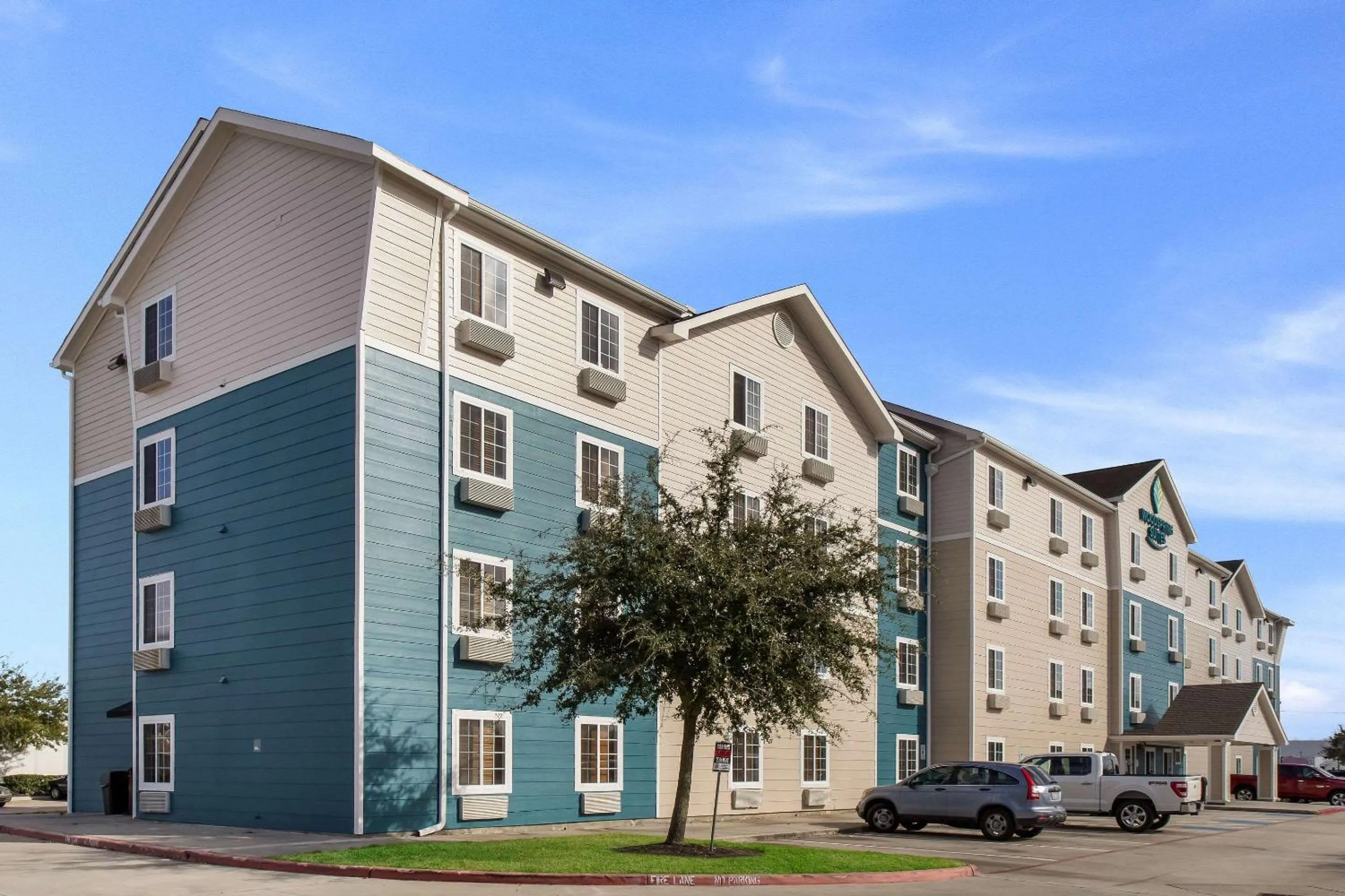 Property building in WoodSpring Suites Houston I-45 Airtex