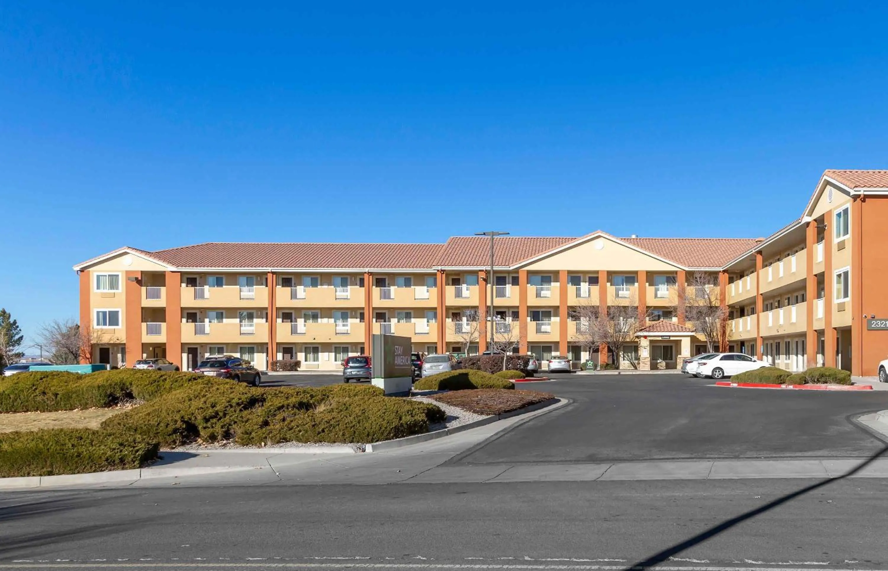 Property building in Extended Stay America Suites - Albuquerque - Airport