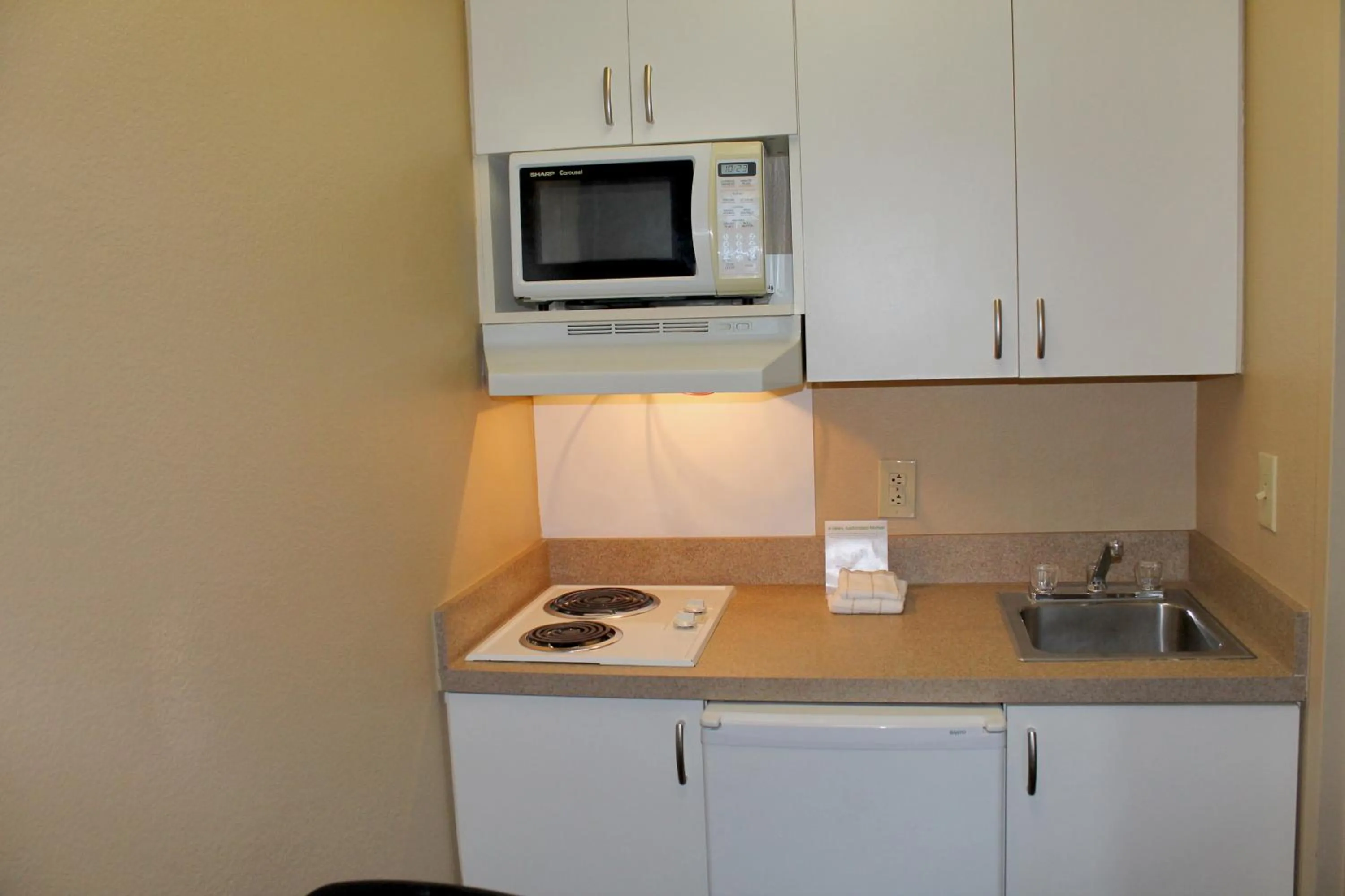 Kitchen or kitchenette in Extended Stay America Suites - Albuquerque - Airport