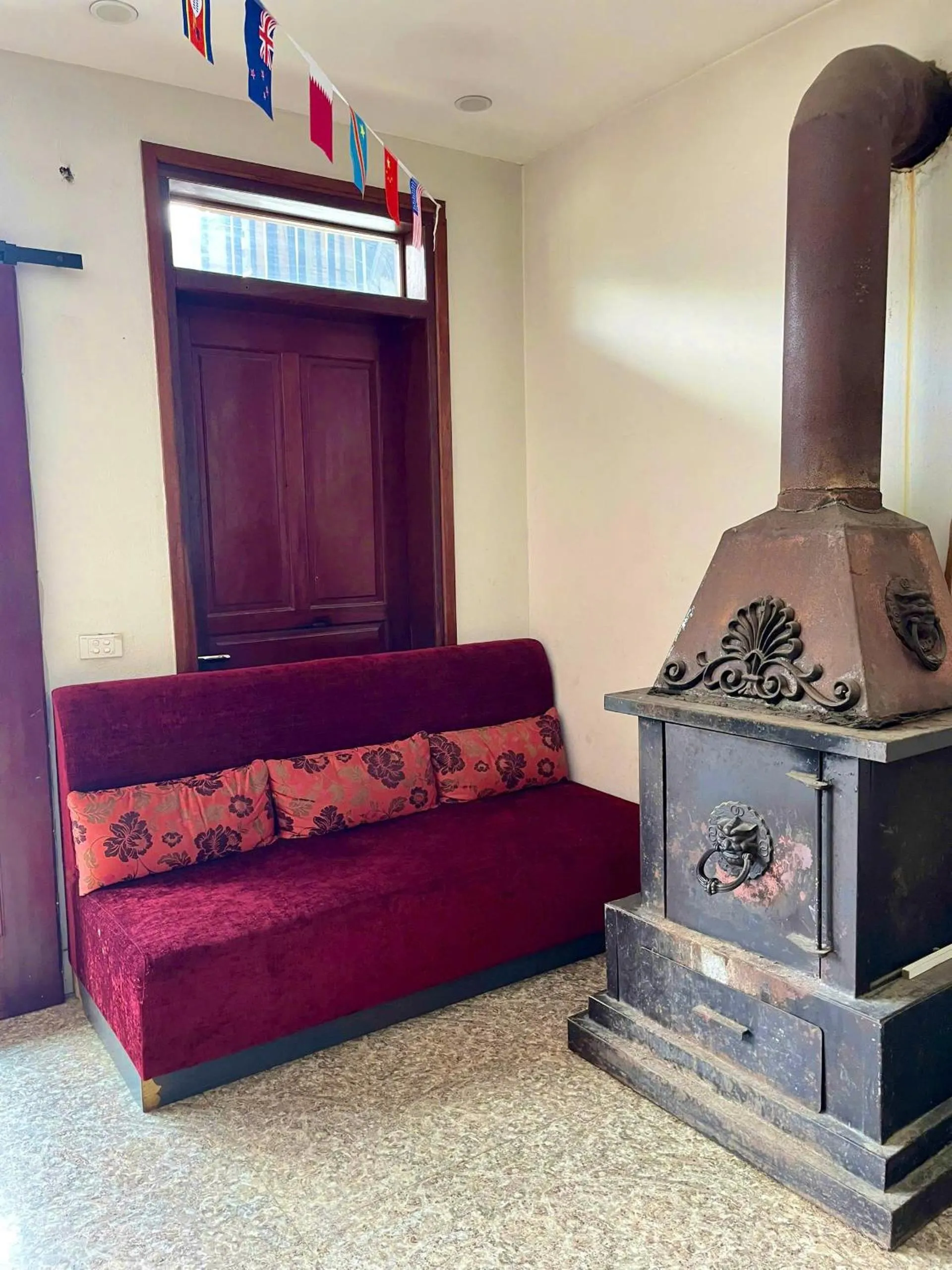 Living room in Flaco Hostel Sapa